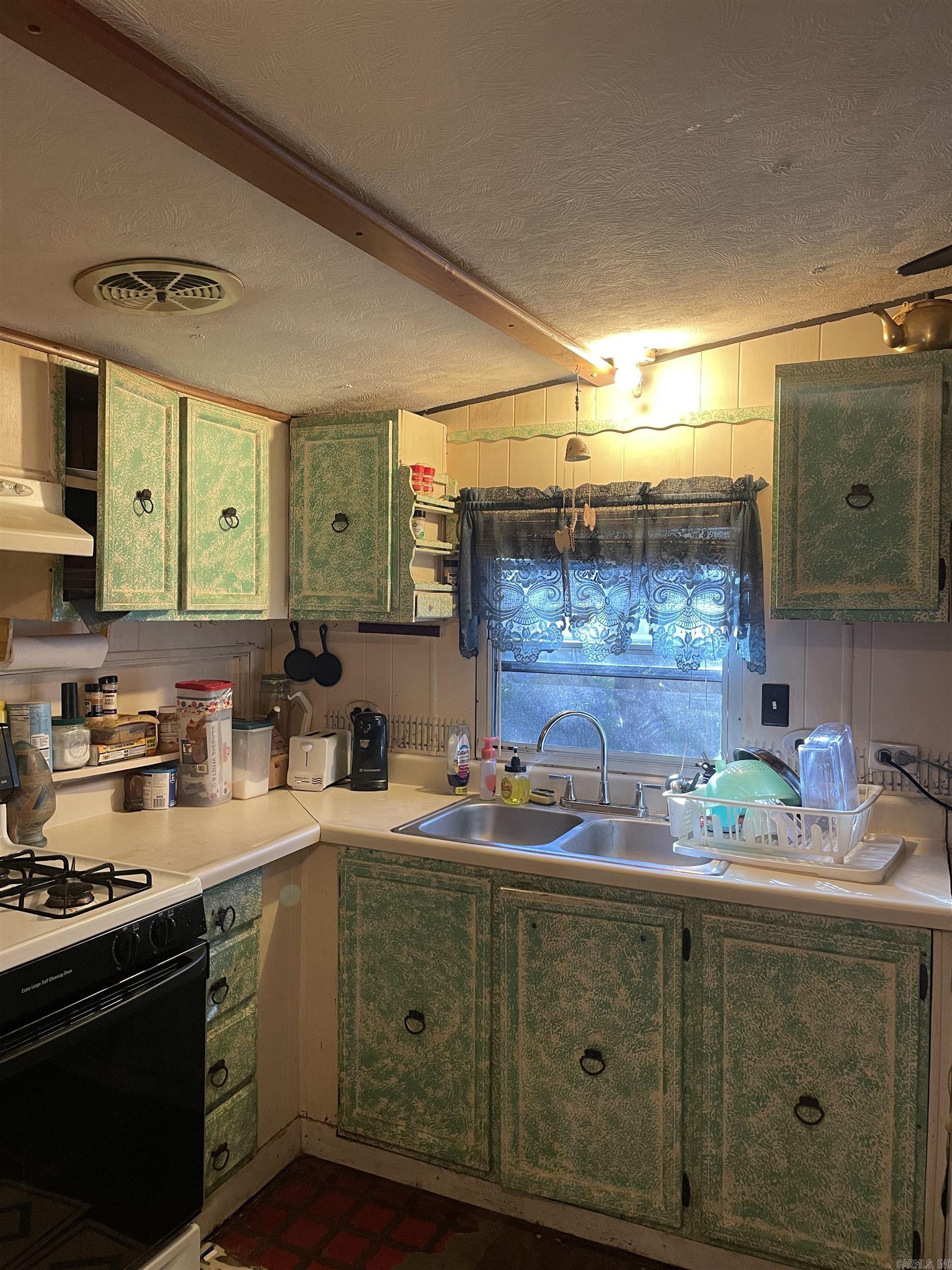 Lawrence #5 - Residential