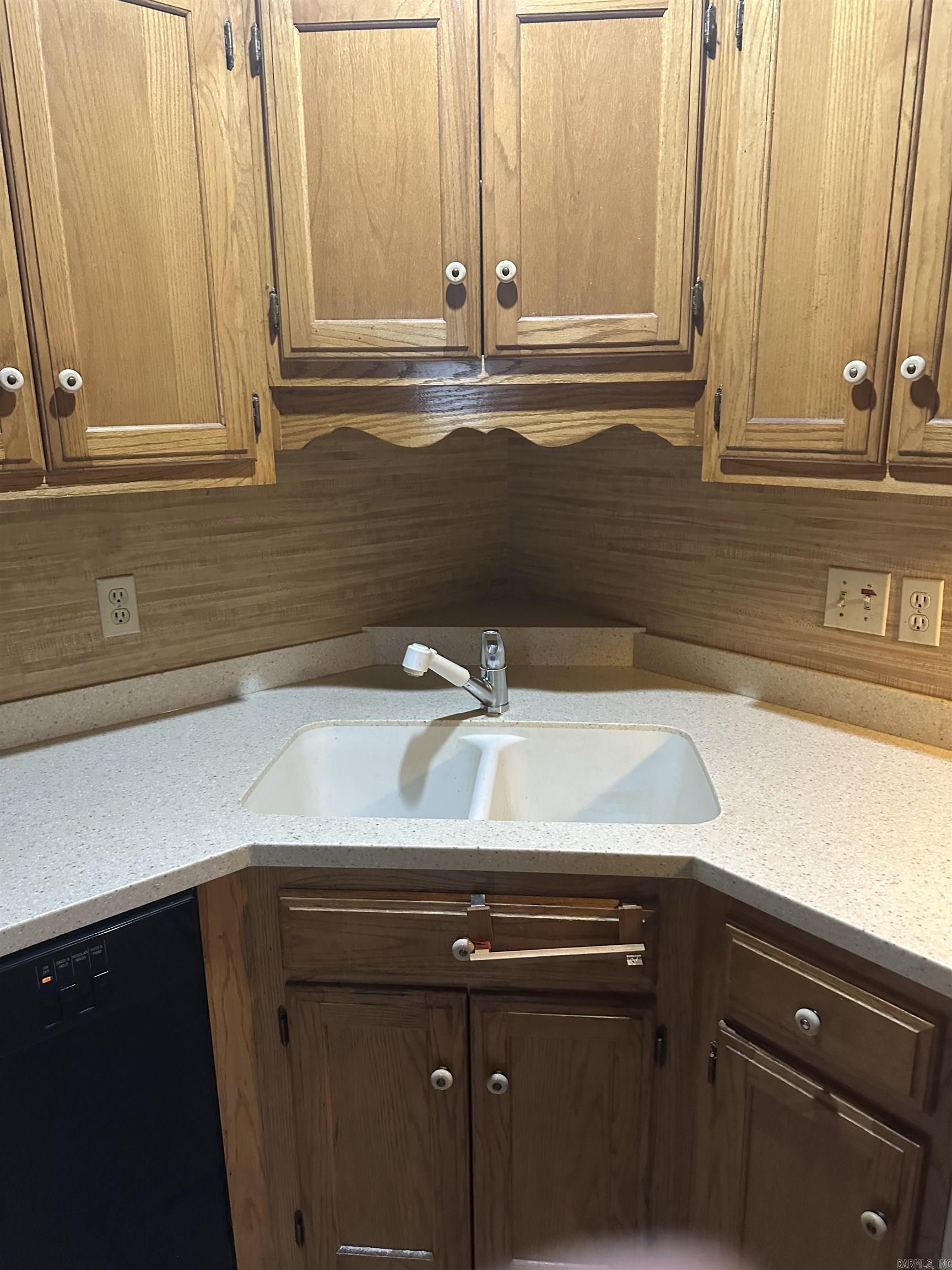 STEWART MANOR - Residential