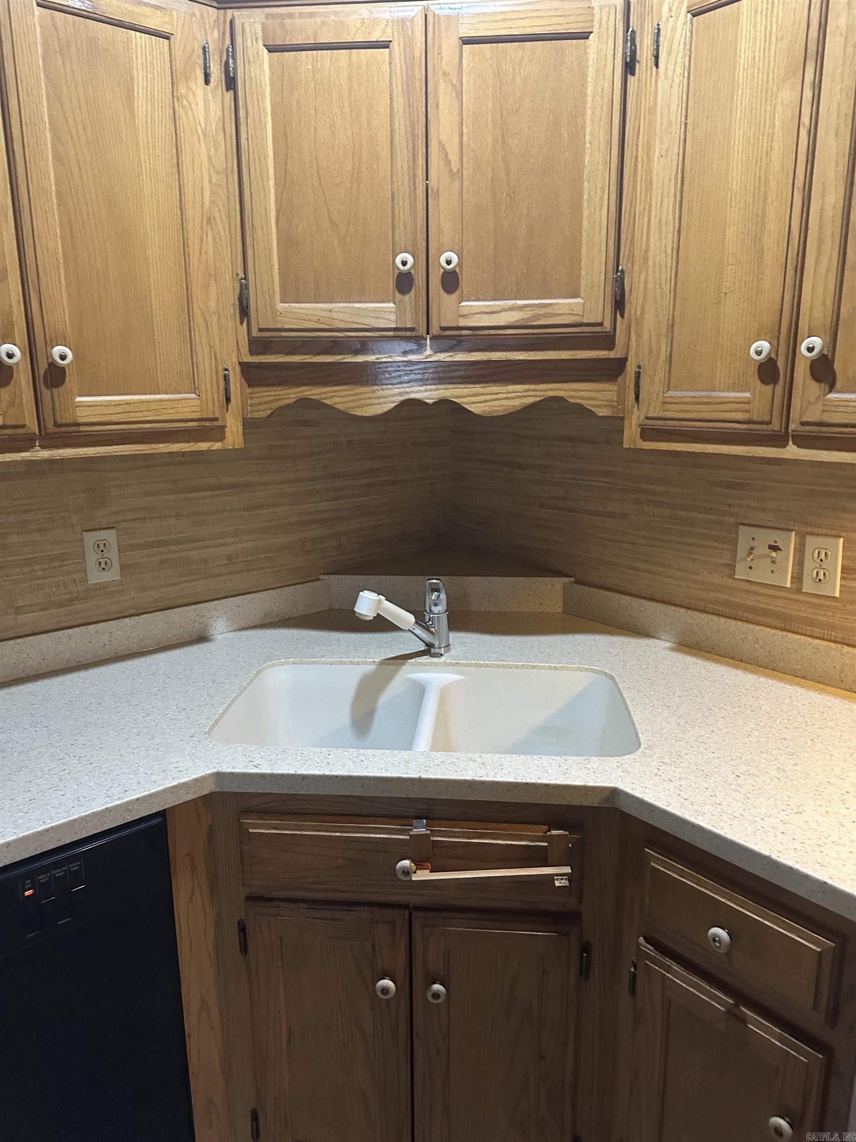 STEWART MANOR - Residential