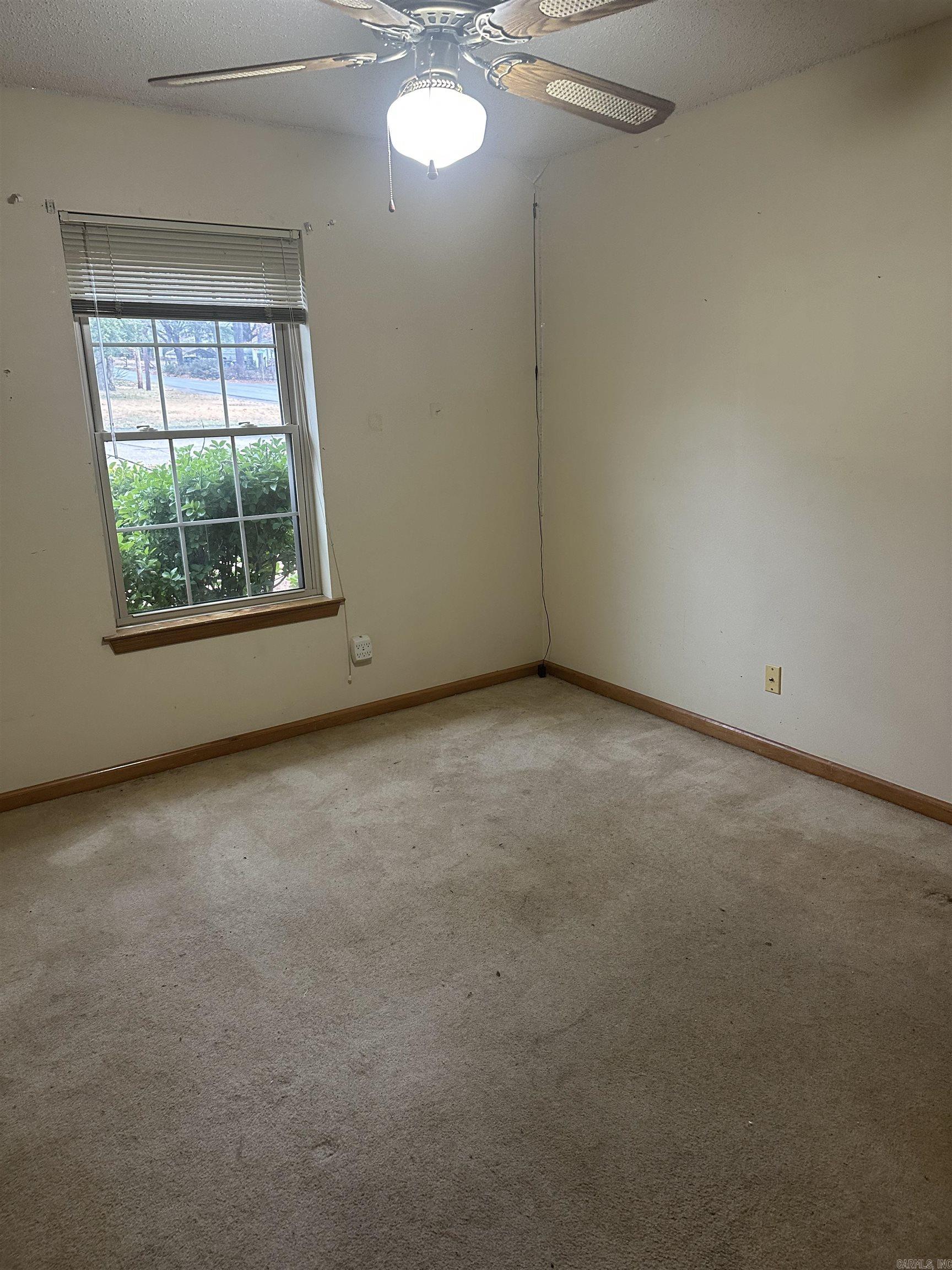 STEWART MANOR - Residential