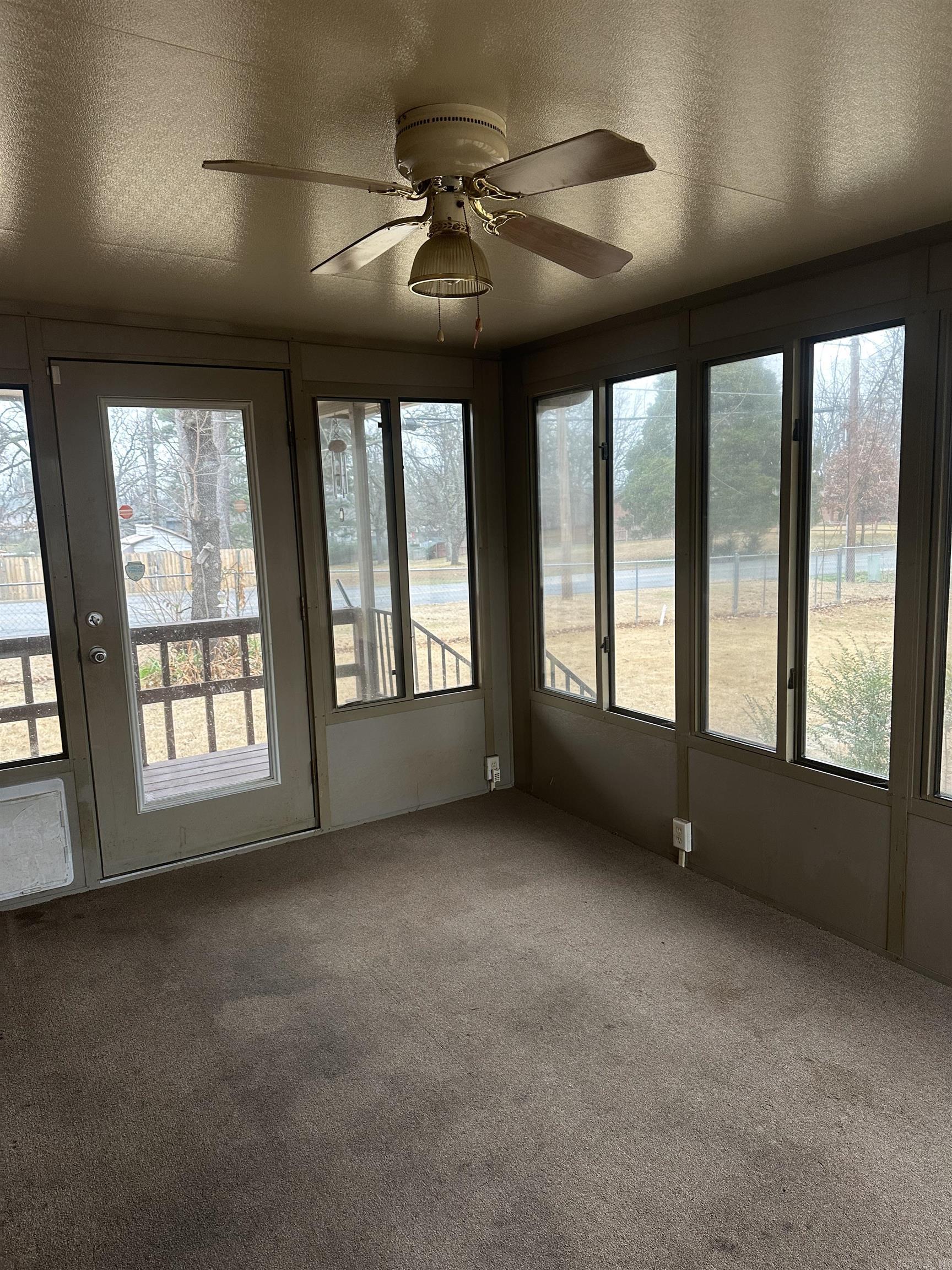 STEWART MANOR - Residential