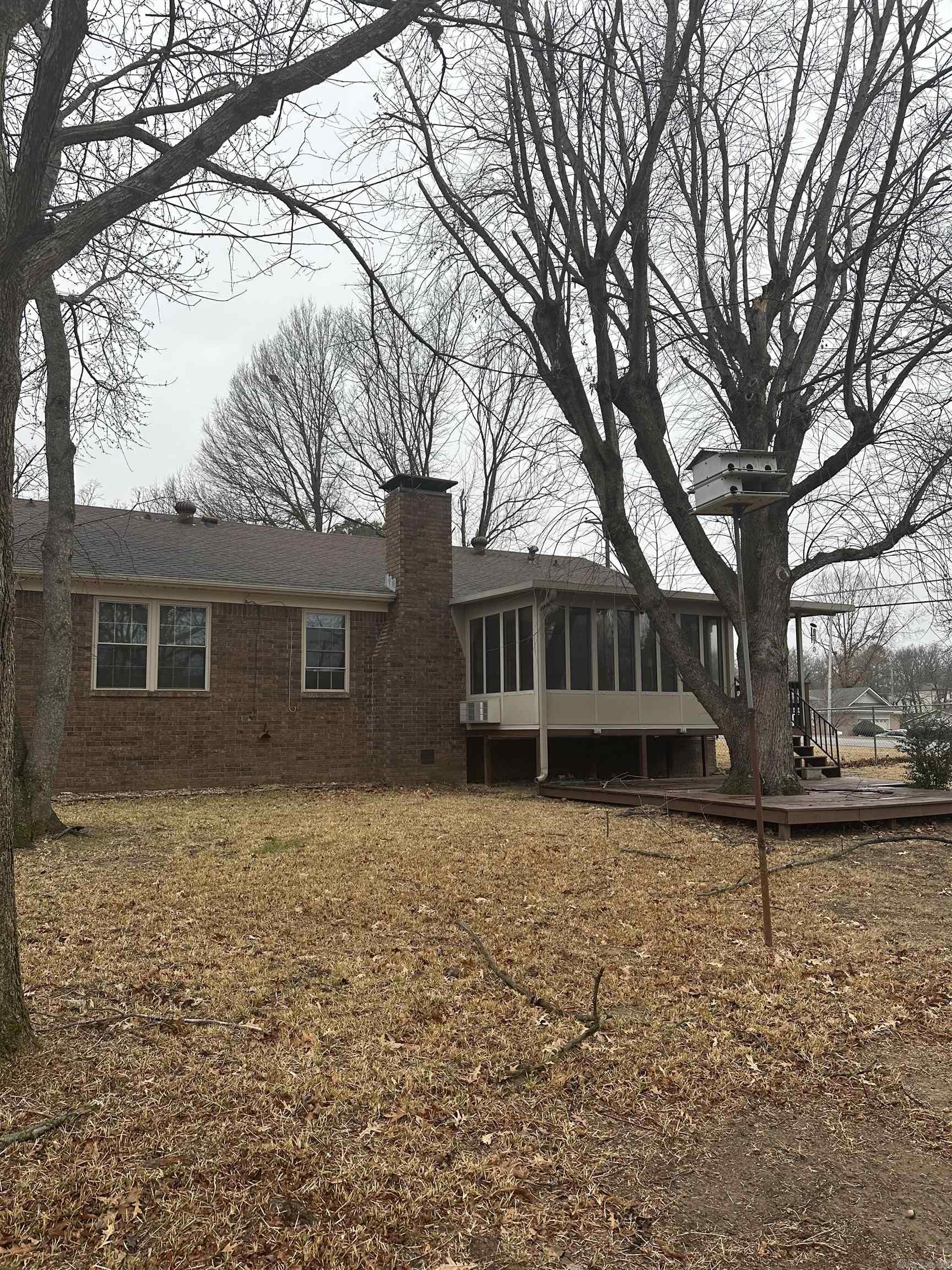 STEWART MANOR - Residential