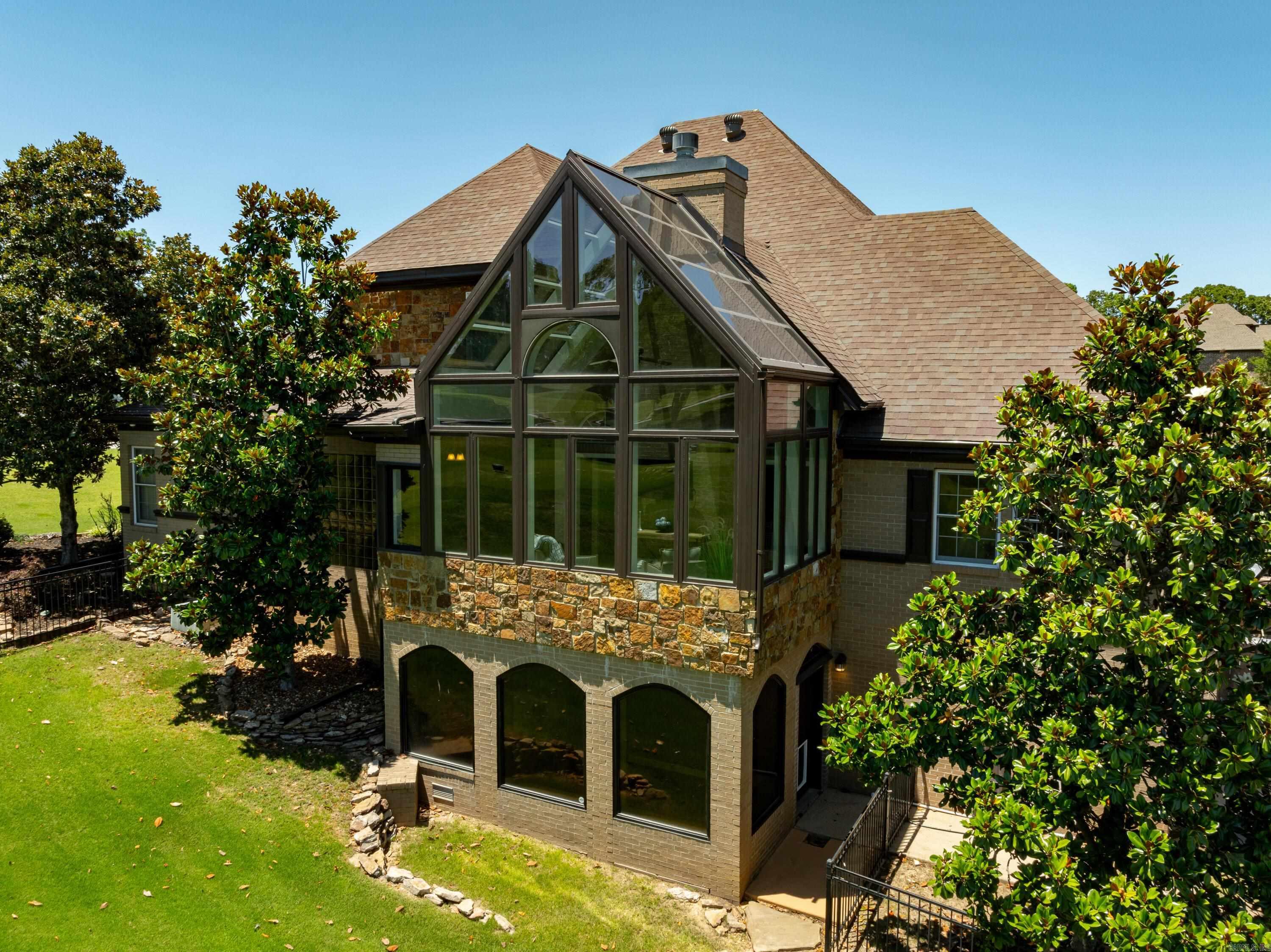 Ridge Point - Residential