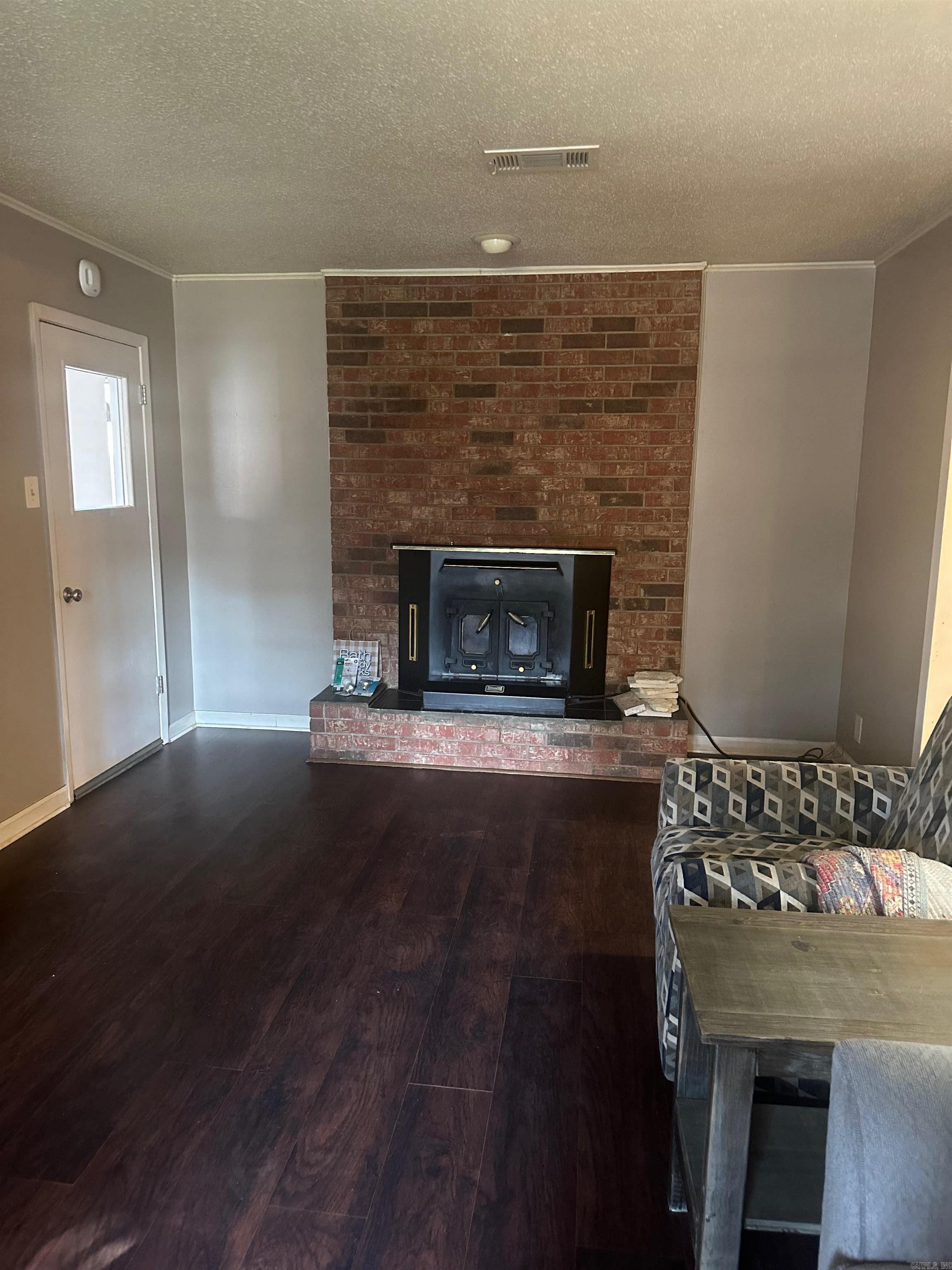 COUNTRY WOOD SUB UNIT - Residential