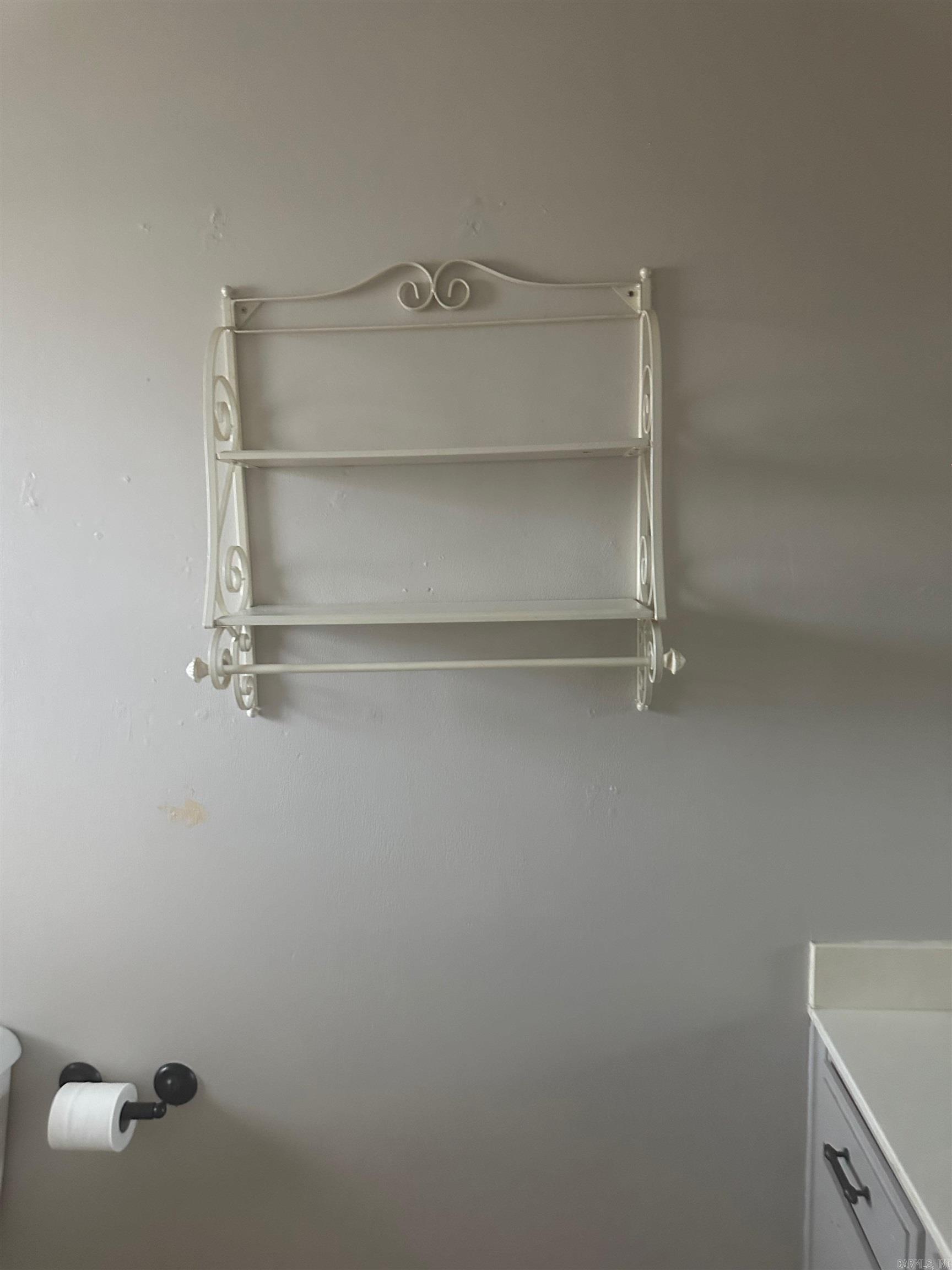 COUNTRY WOOD SUB UNIT - Residential