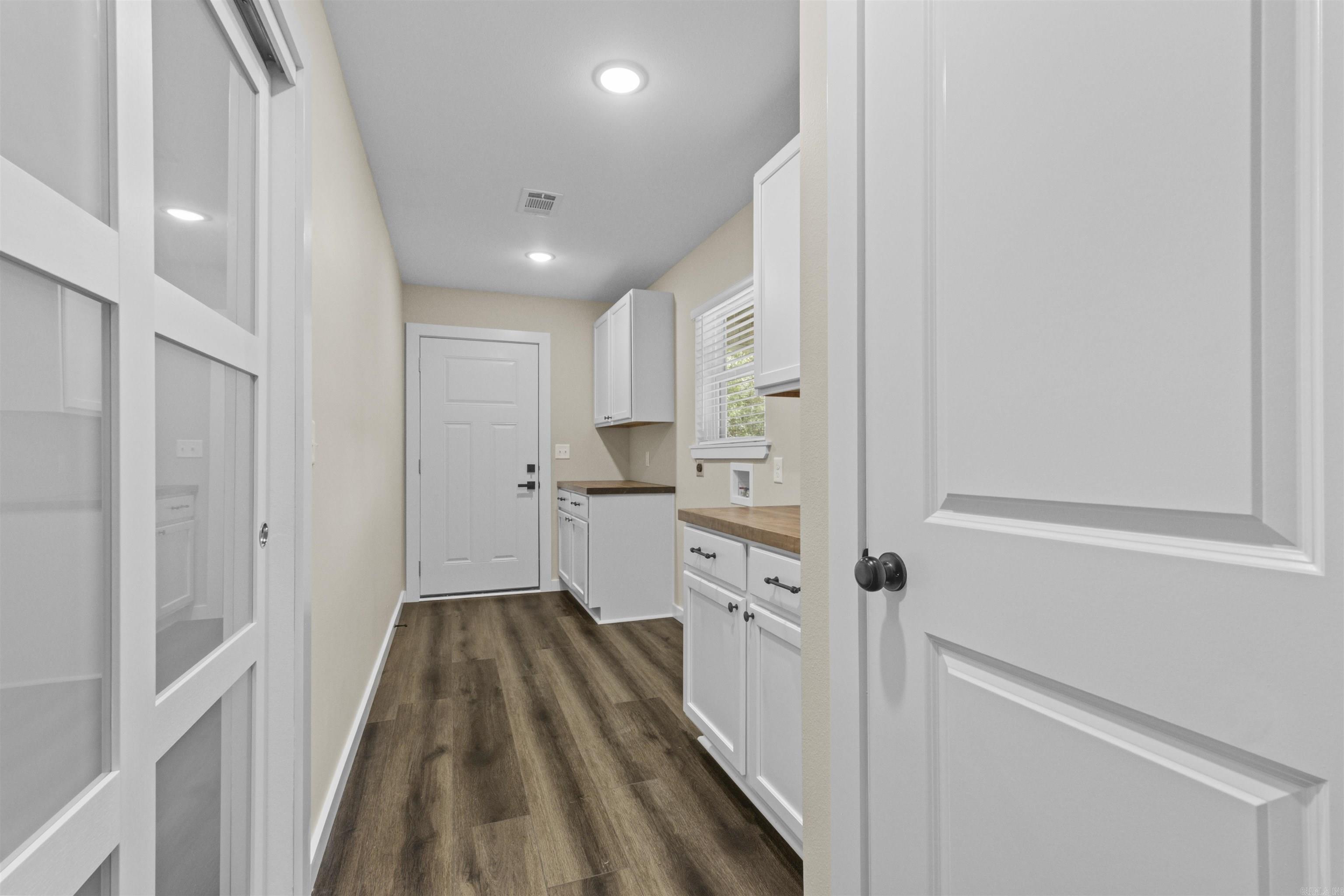 LAKE FARM - Residential