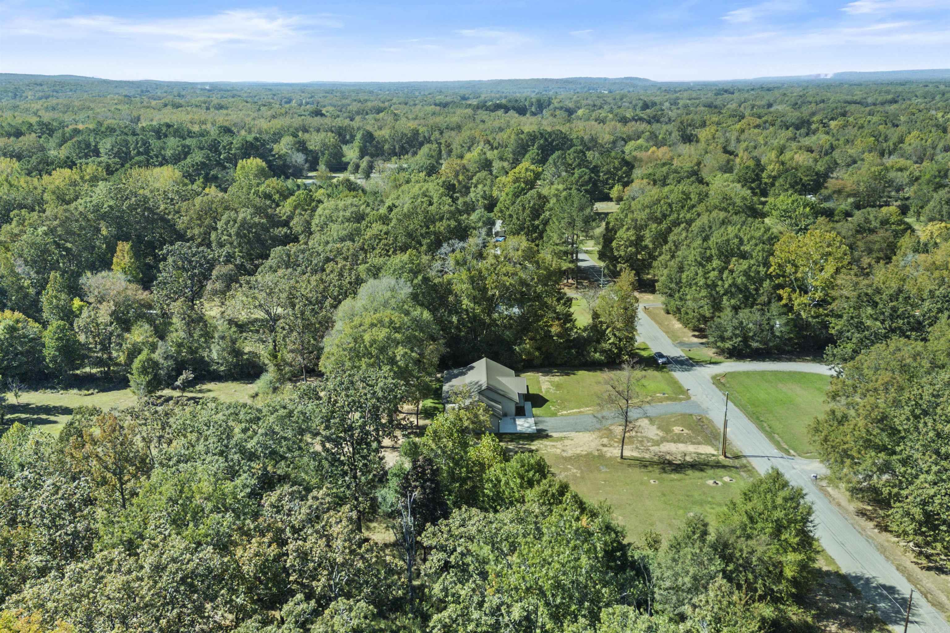 LAKE FARM - Residential