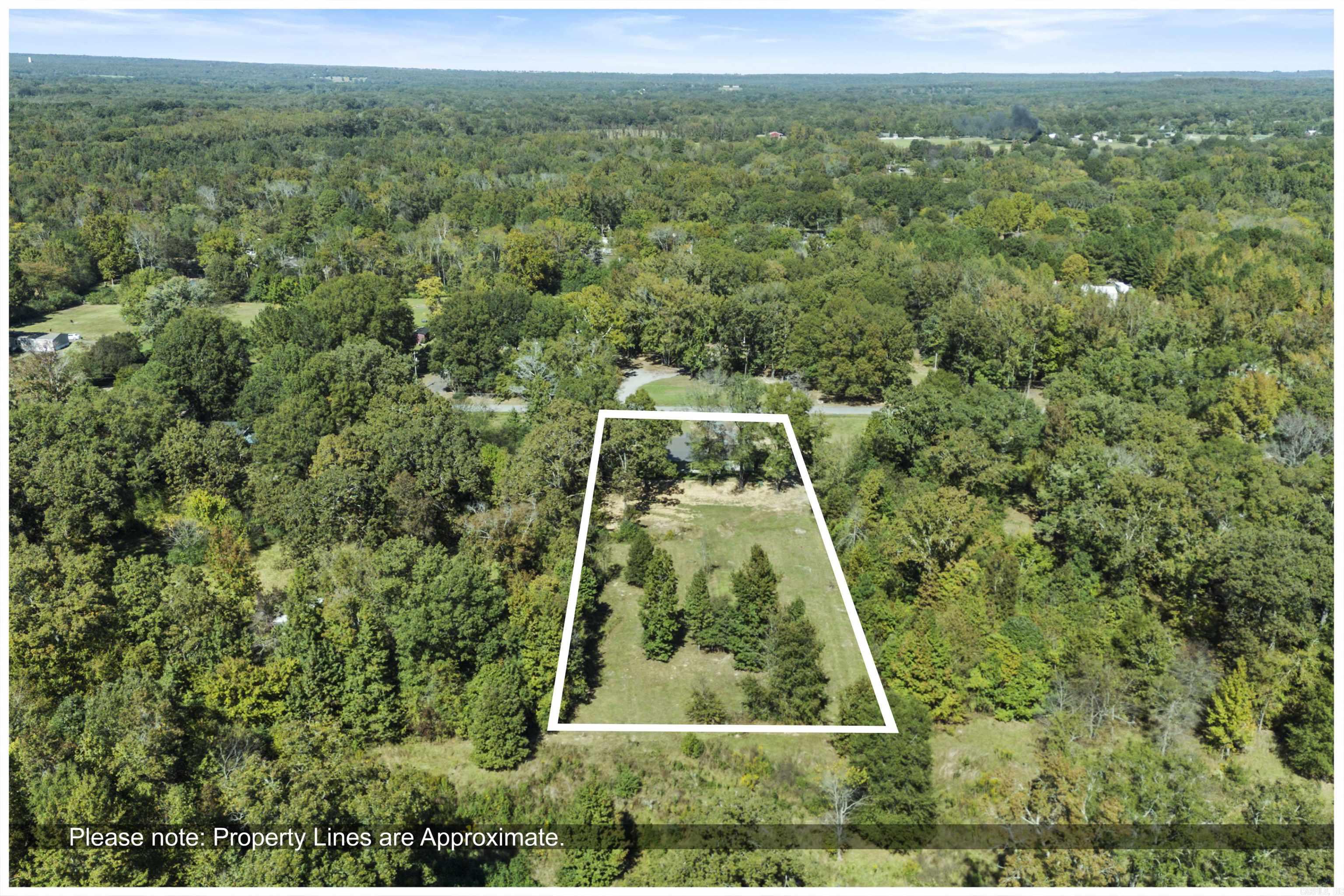 LAKE FARM - Residential