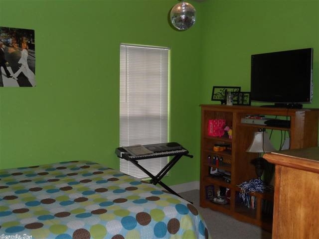 River Oaks - Residential