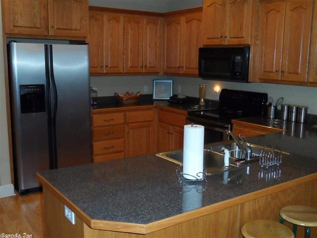 River Oaks - Residential