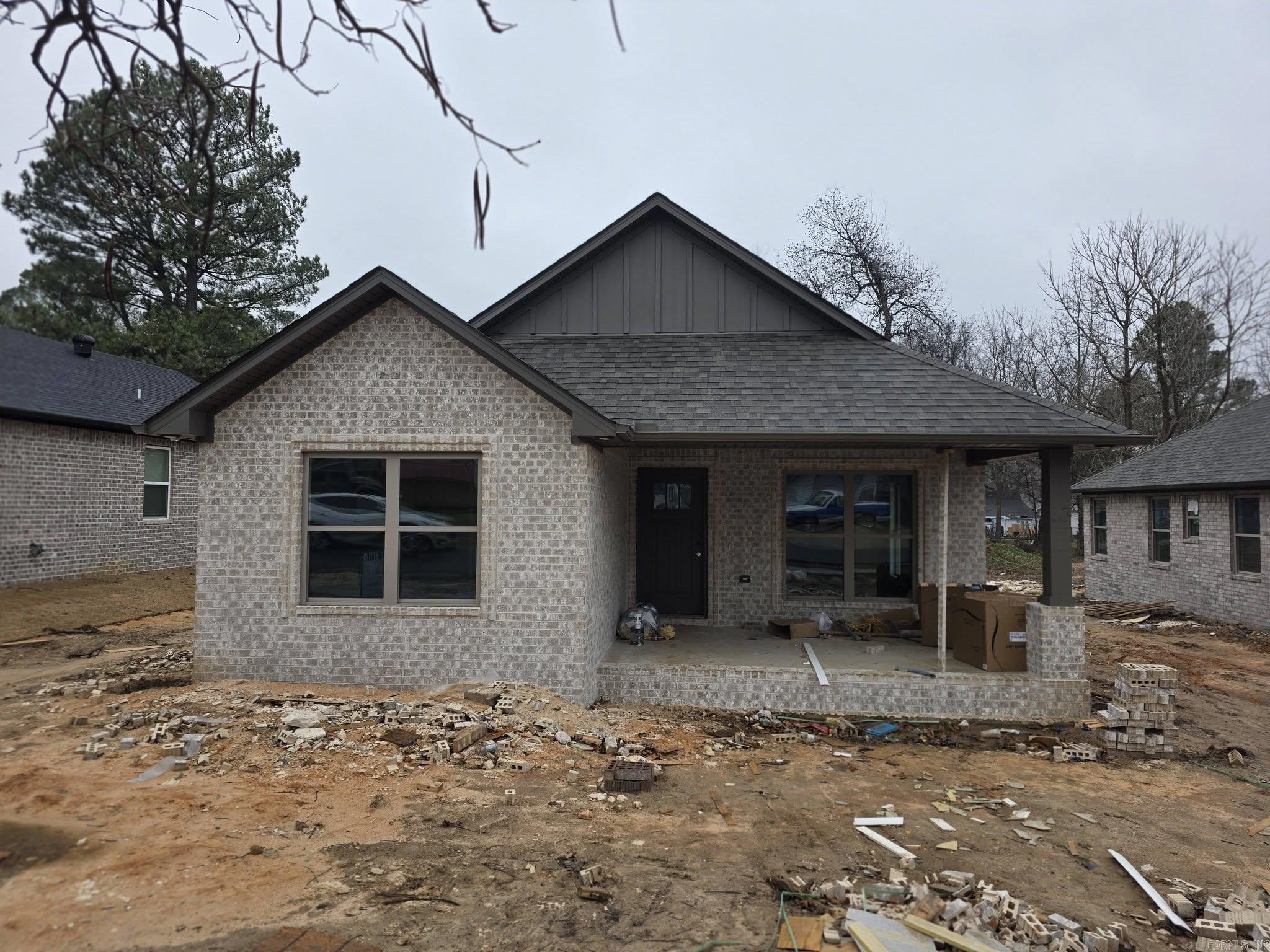 MCDONALDS - Residential