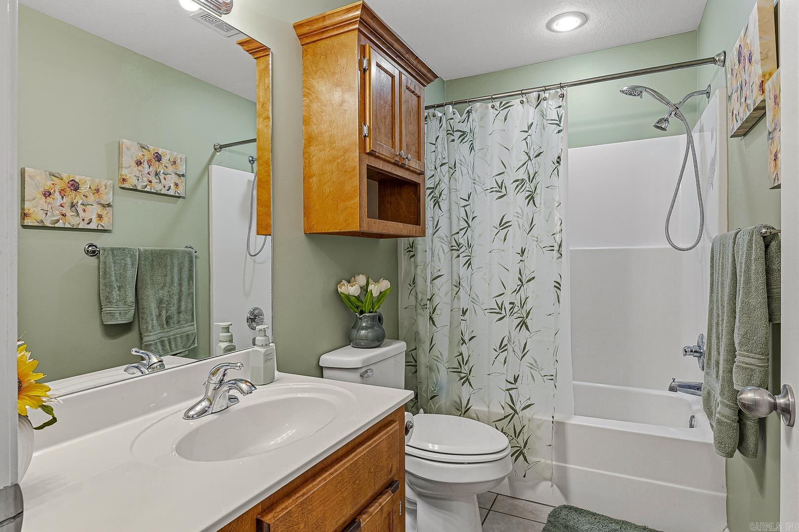 CARRIAGE HILL - Residential