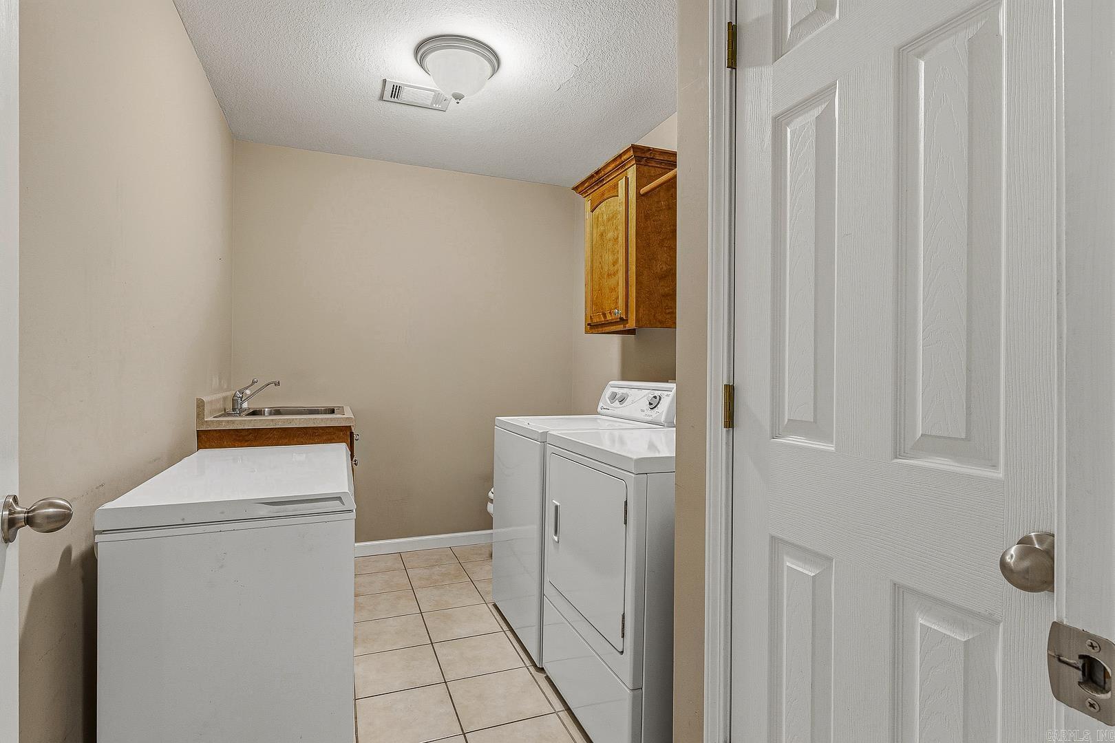 CARRIAGE HILL - Residential