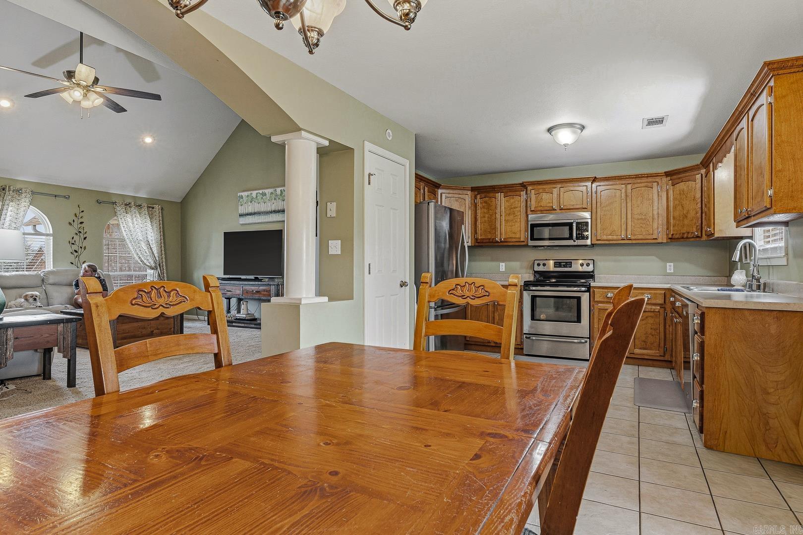 CARRIAGE HILL - Residential