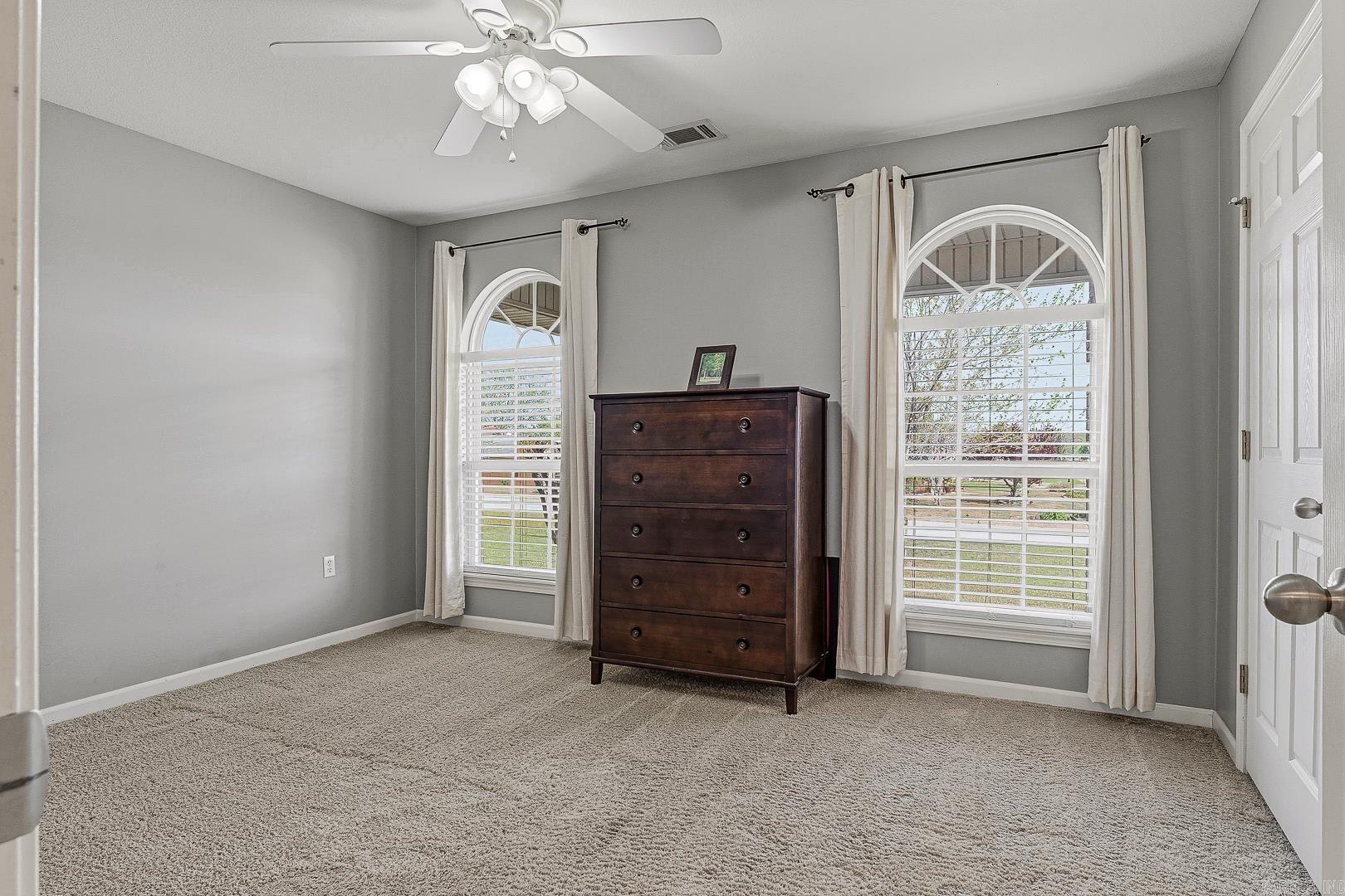 CARRIAGE HILL - Residential