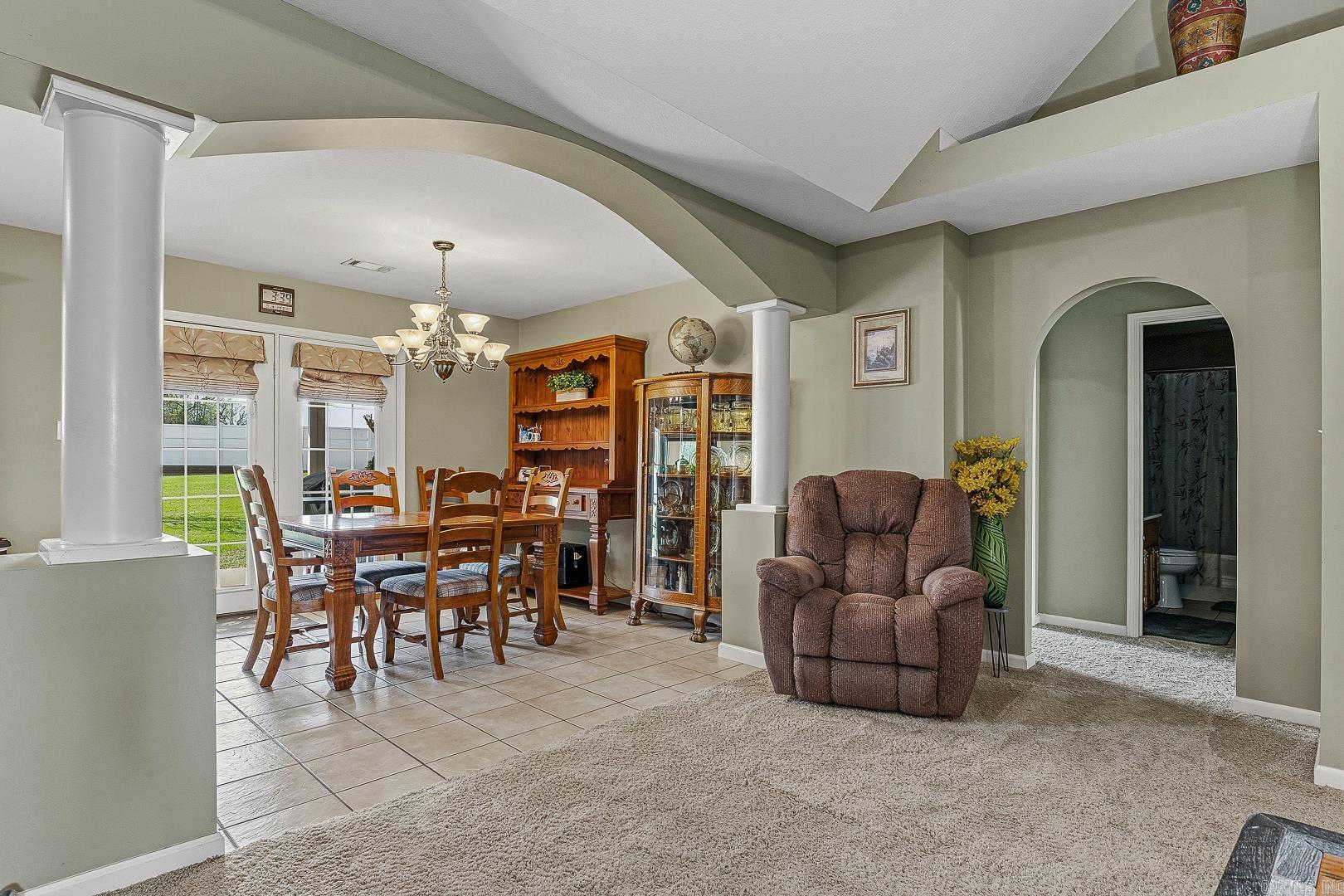 CARRIAGE HILL - Residential