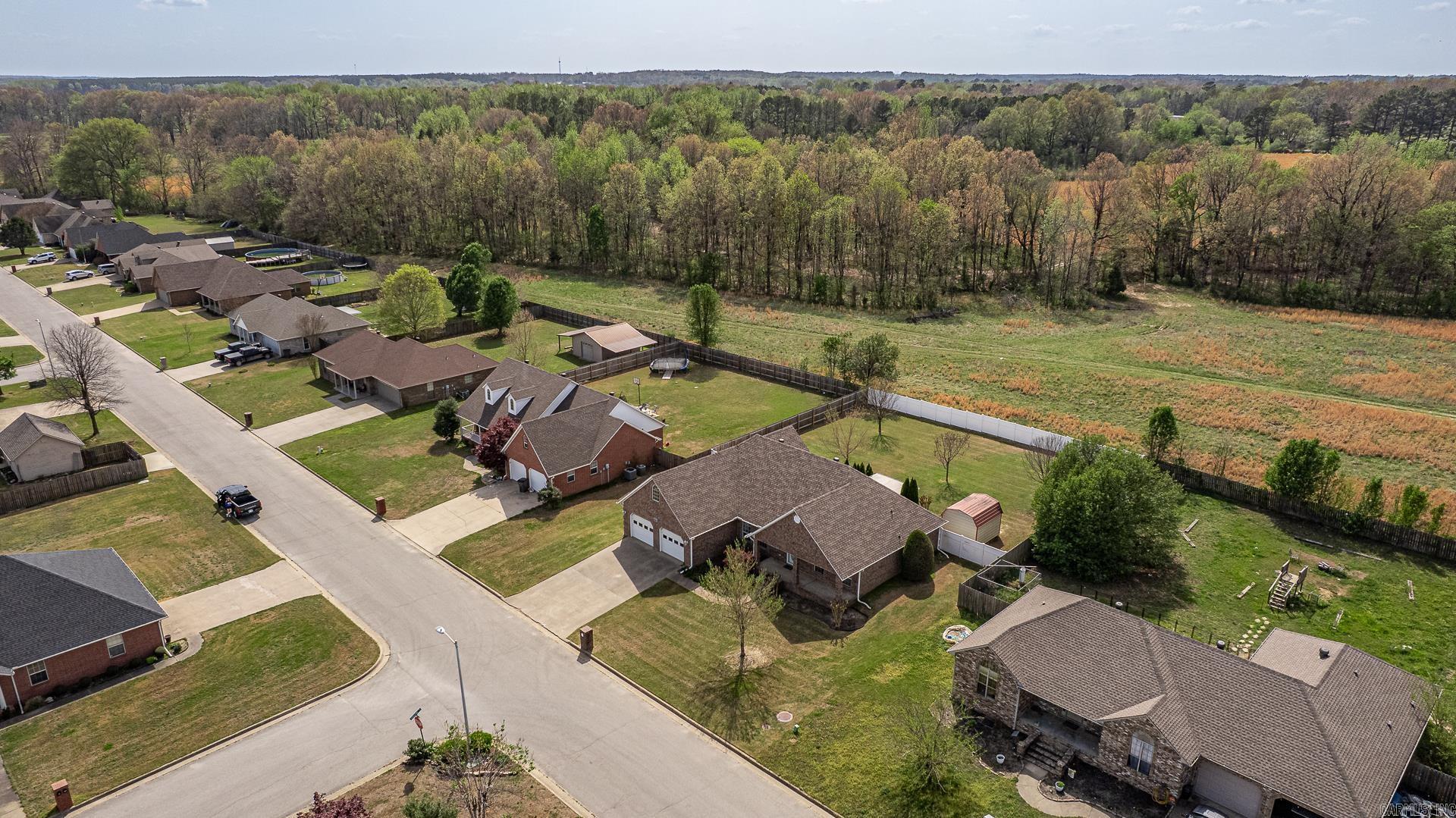 CARRIAGE HILL - Residential