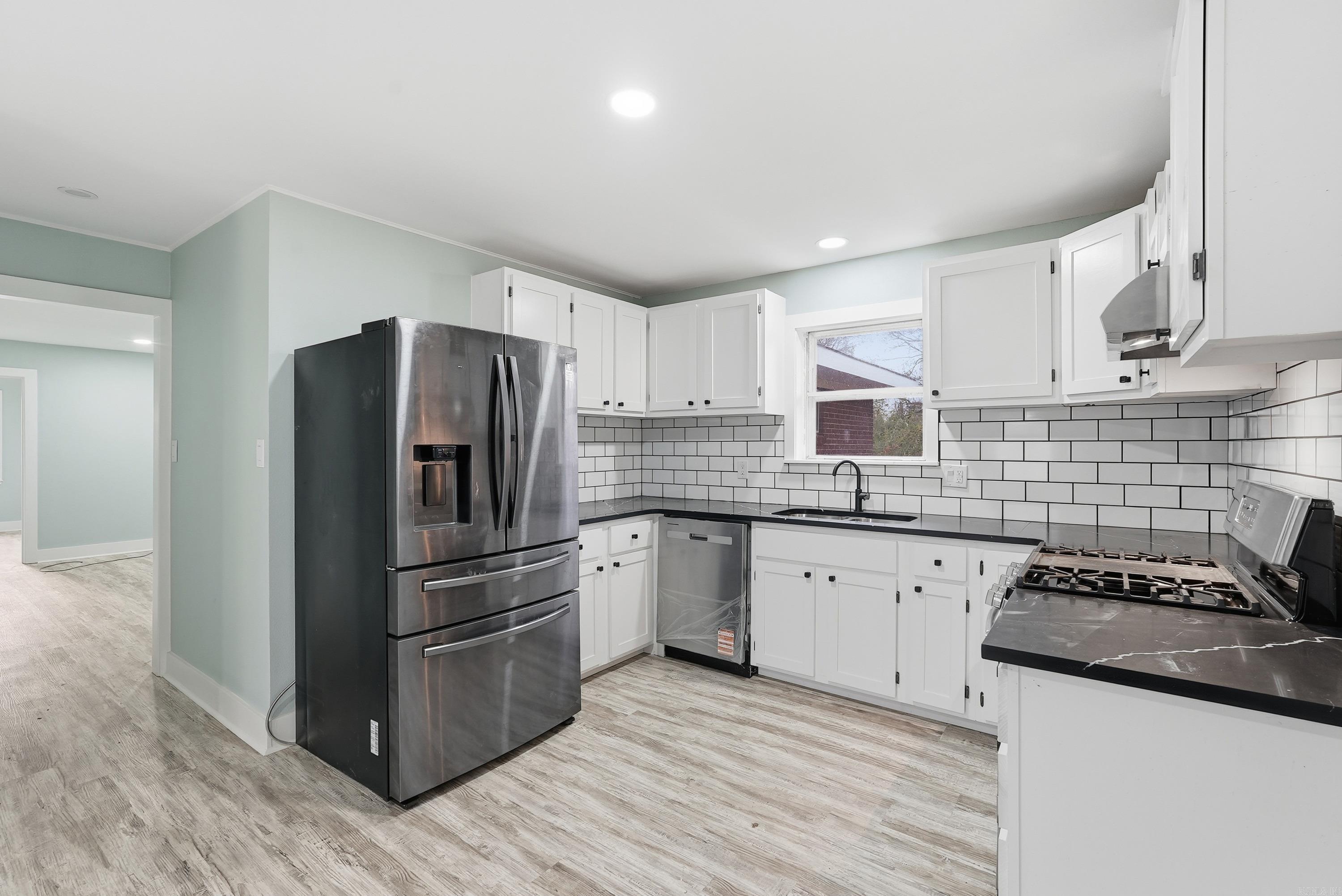 DEERWOOD ADDN - Residential