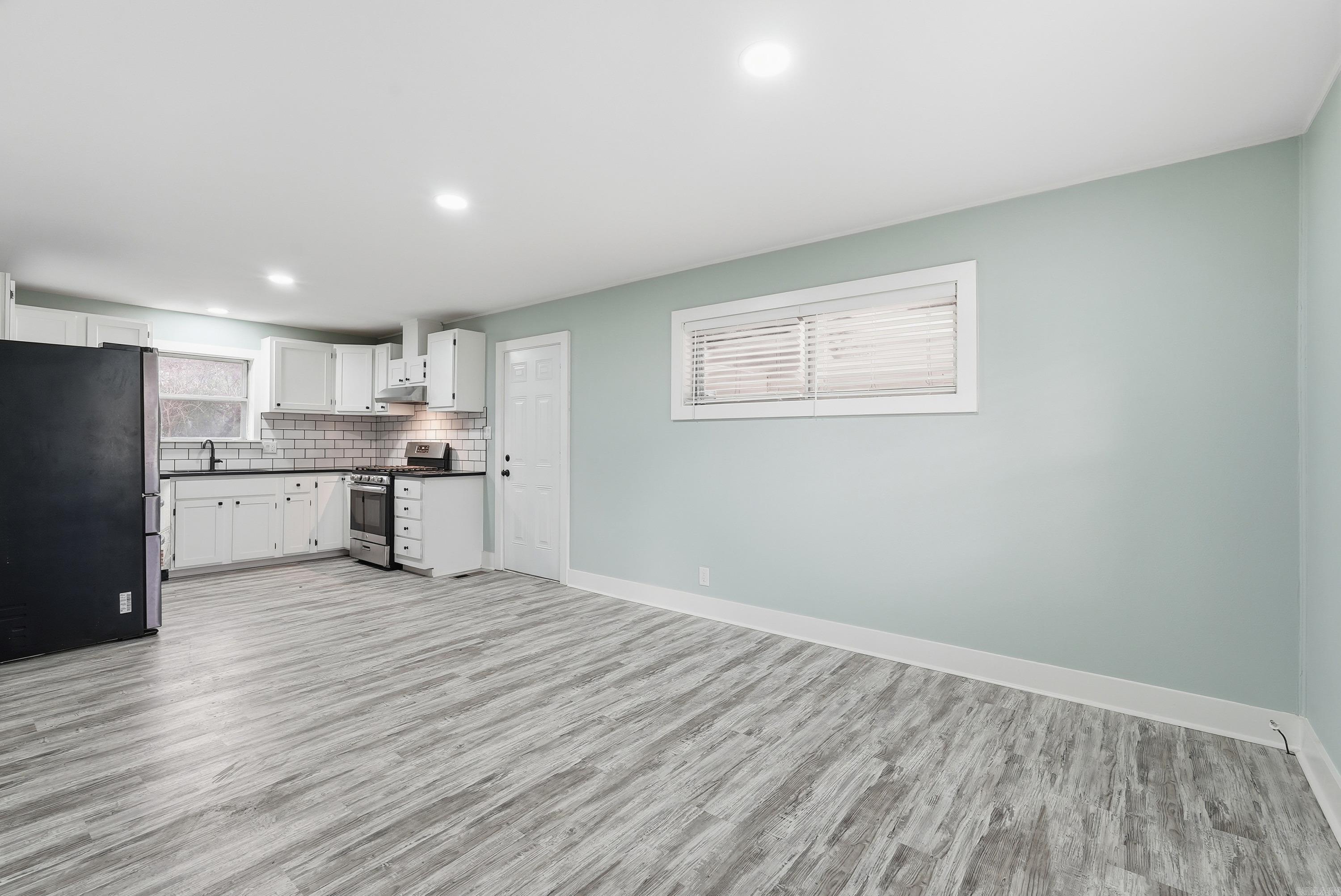 DEERWOOD ADDN - Residential