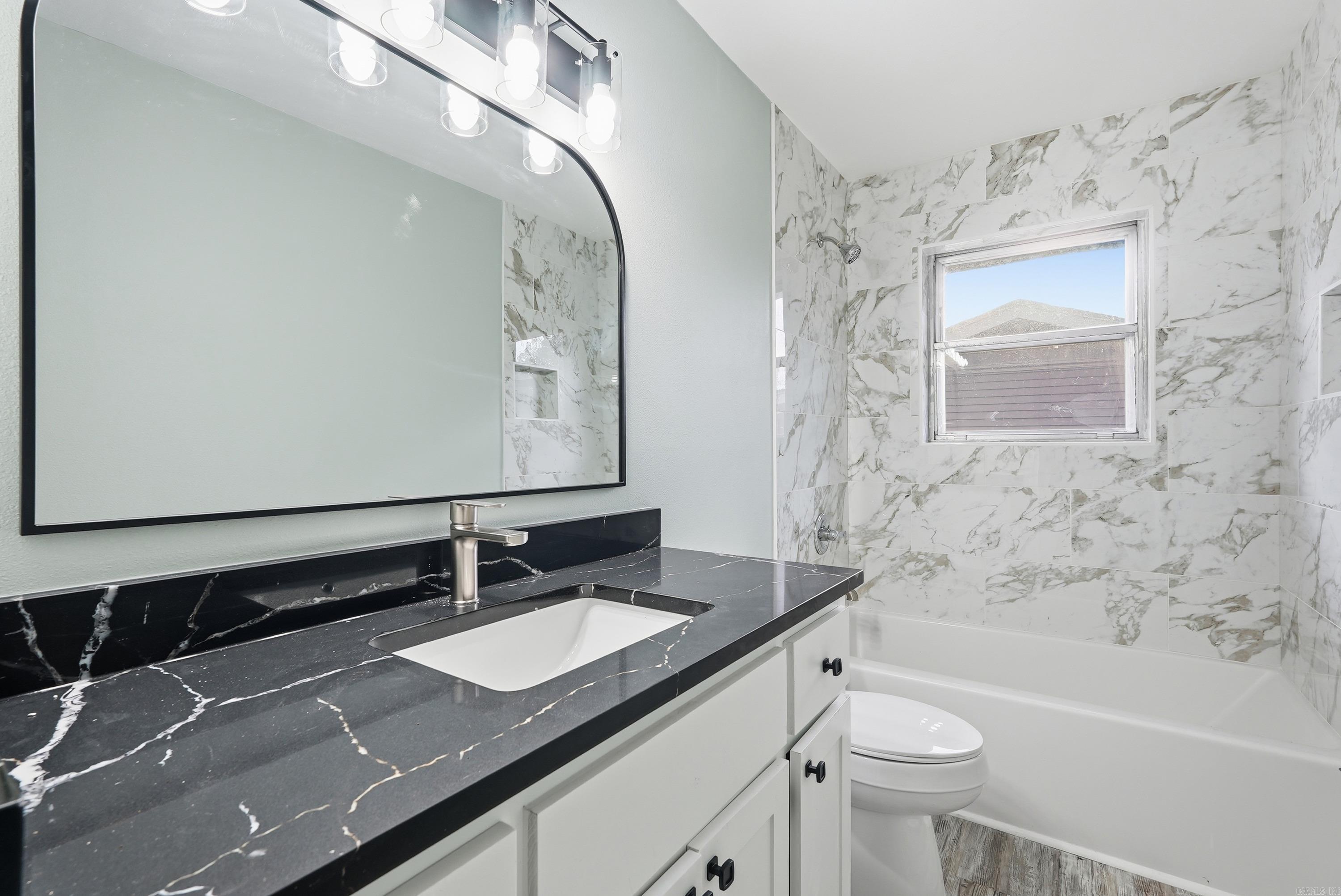 DEERWOOD ADDN - Residential