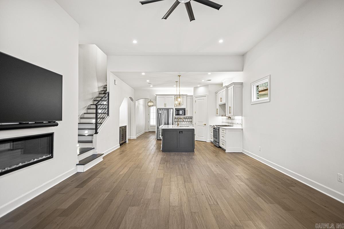 WILDWOOD PLACE - Residential