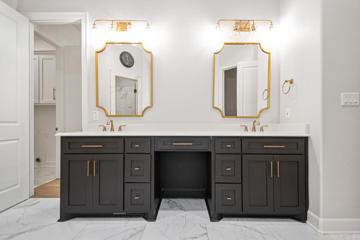 WILDWOOD PLACE - Residential