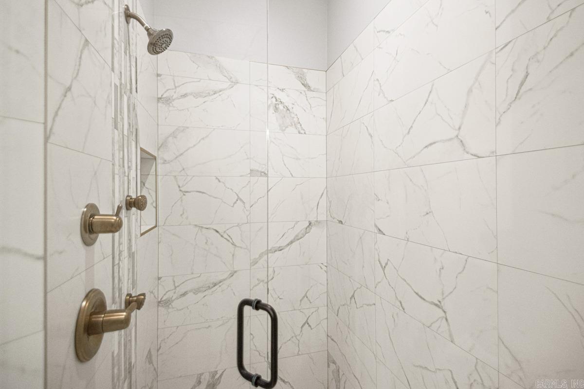 WILDWOOD PLACE - Residential