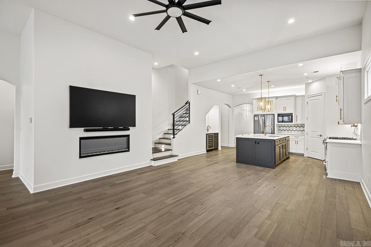 WILDWOOD PLACE - Residential