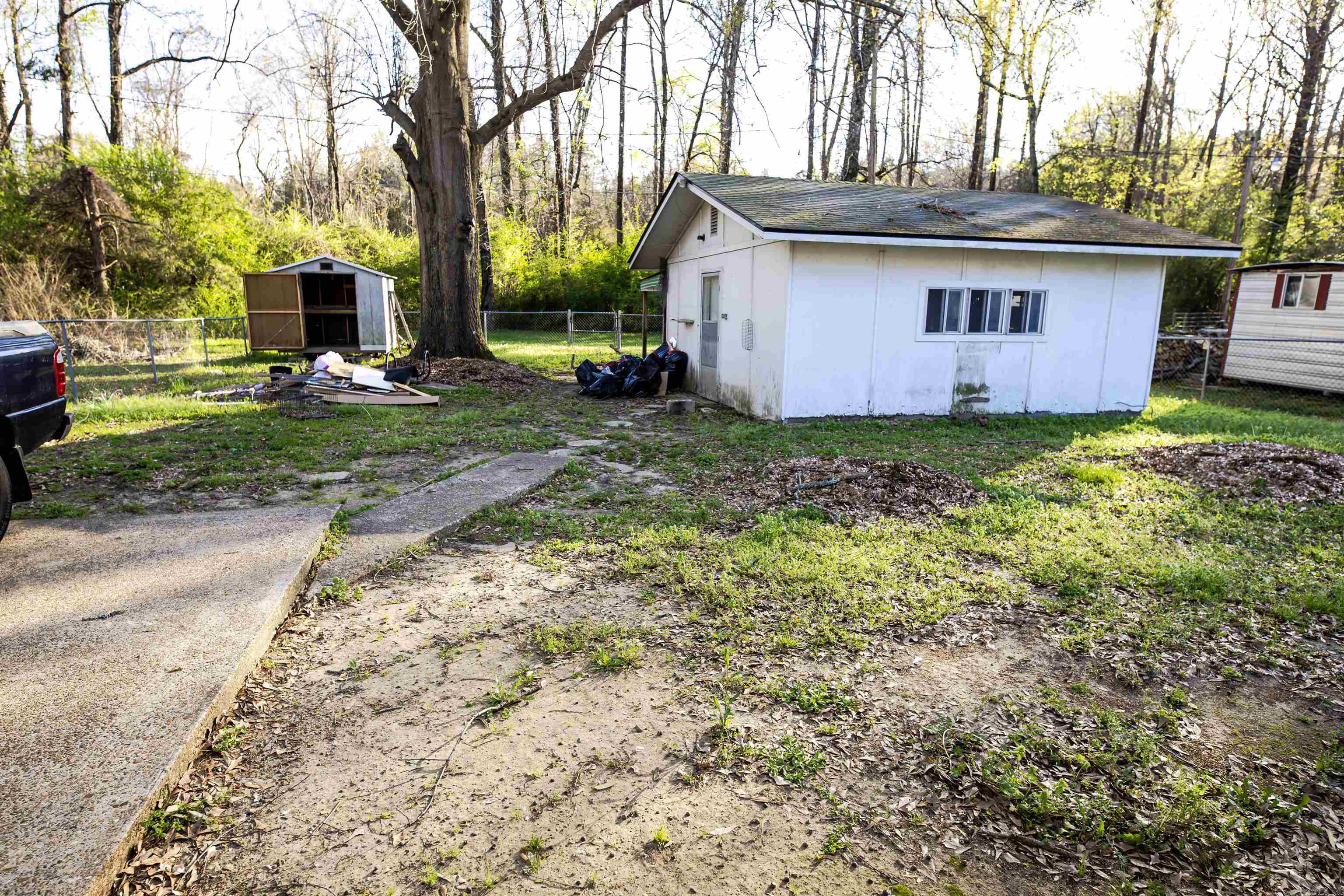 COUNTRY CLUB PART 1 - Residential