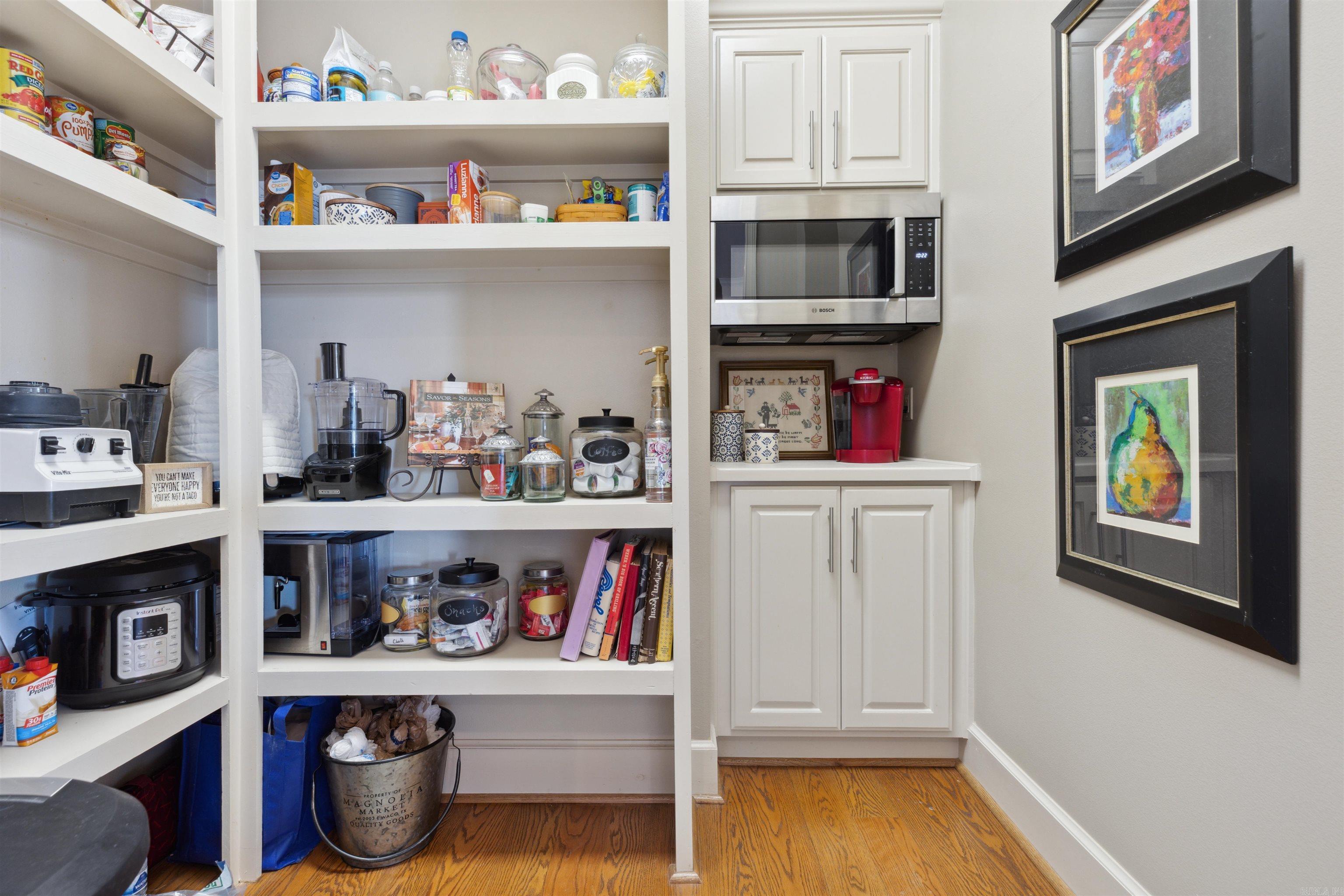 HURRICANE LAKE EST - Residential