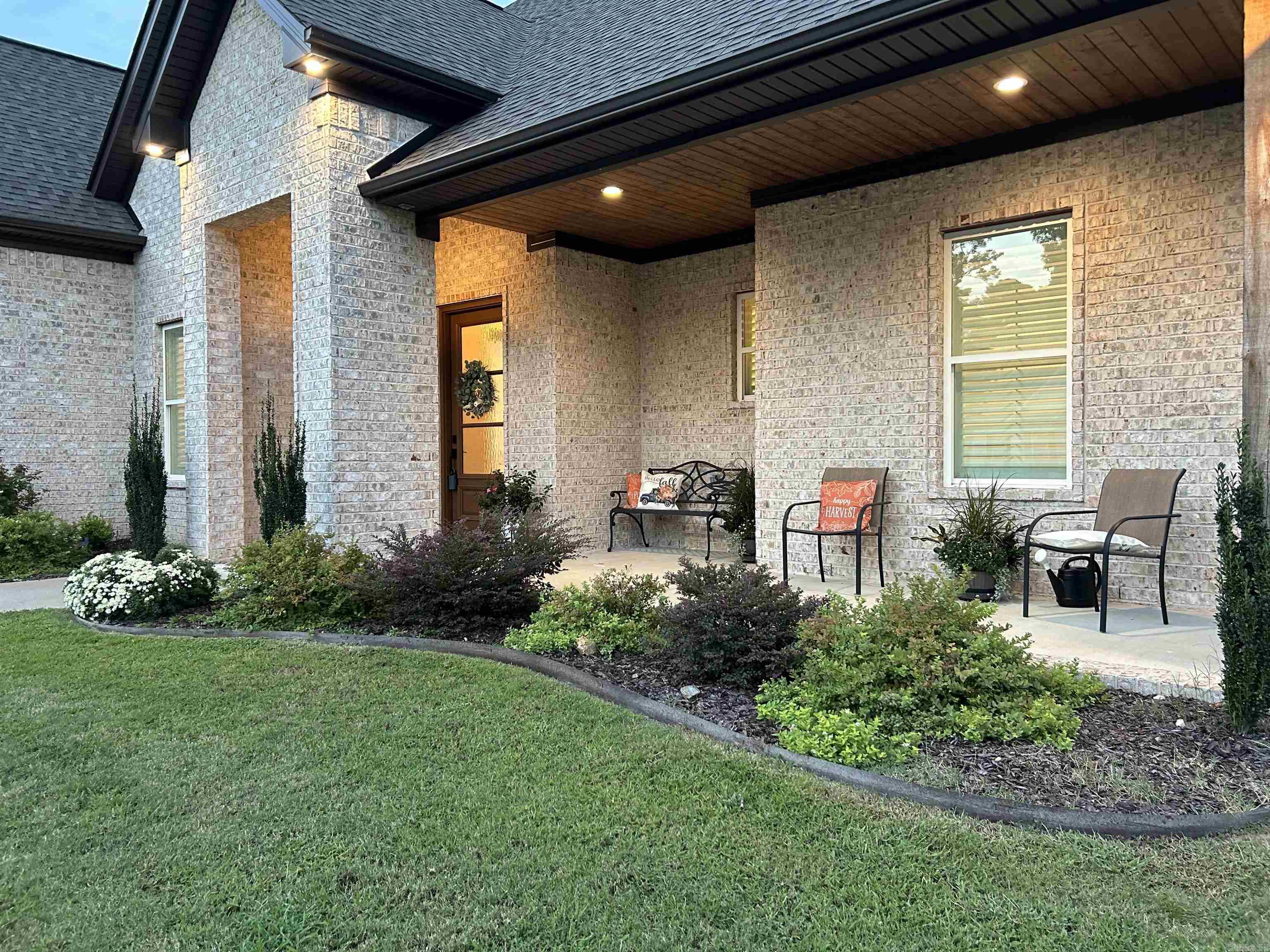 HURRICANE LAKE EST - Residential