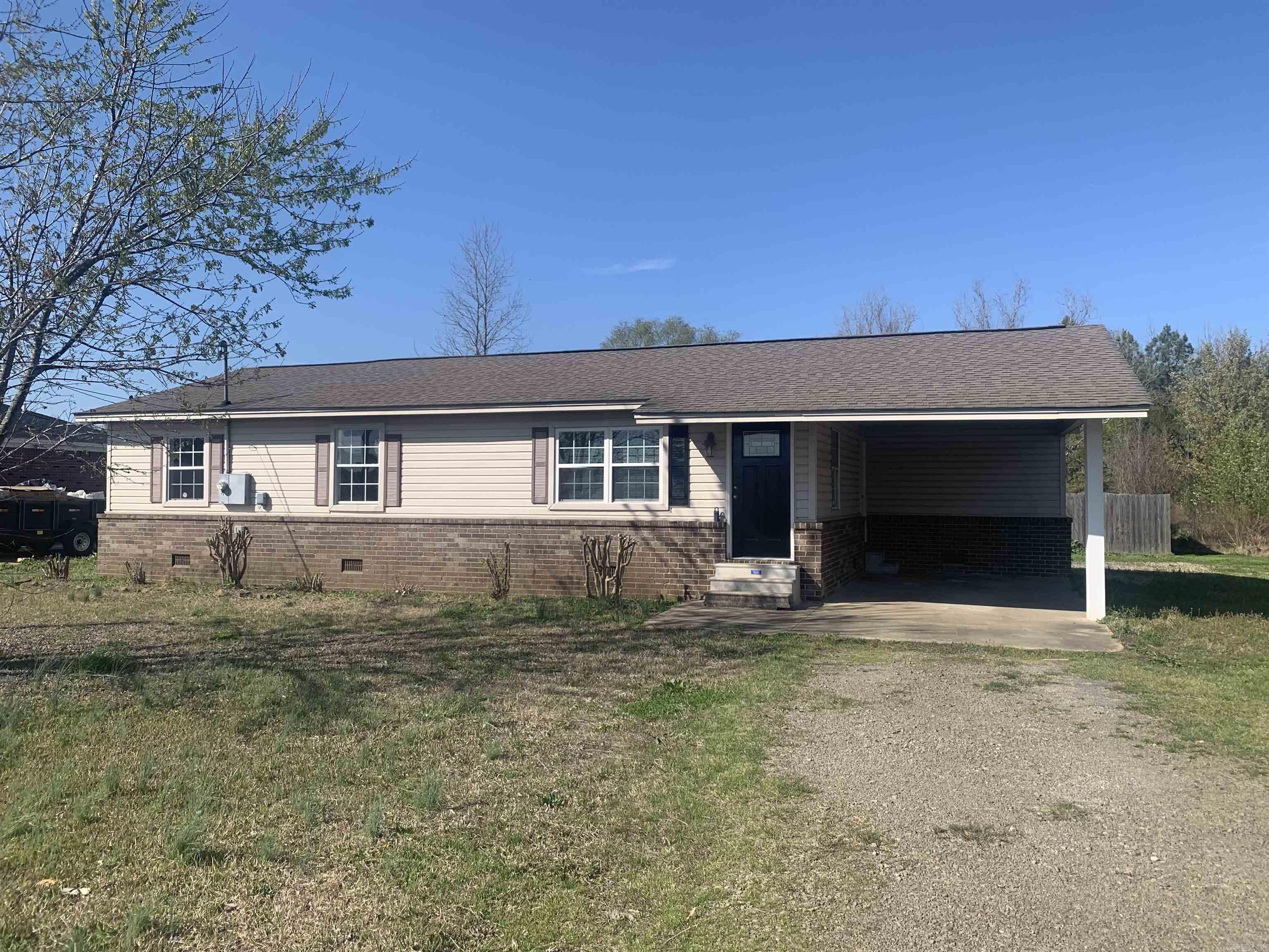 Investor home: 3/2 updated home. Roof 3 years. HVAC 2021 Heat pump. Home has 2 water heaters; one is dedicated to the master bath. Spacious kitchen, refrigerator stays, beautiful back splash. Premium vinyl flooring and tile throughout. Back yard is partially fenced. This one is a great starter home.