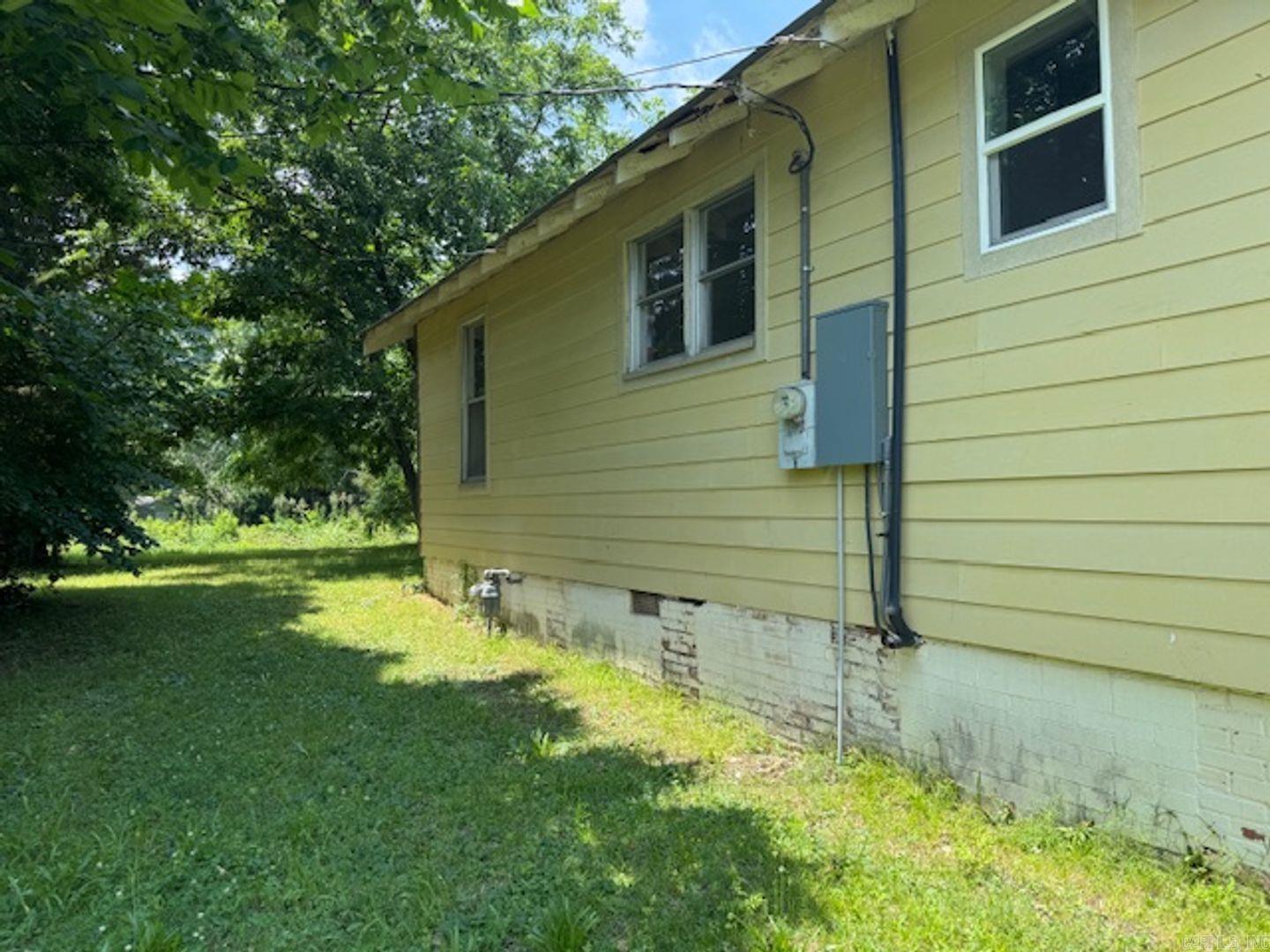 INTER CITY - Residential Lease