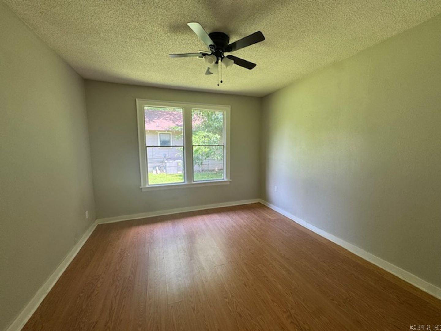 INTER CITY - Residential Lease