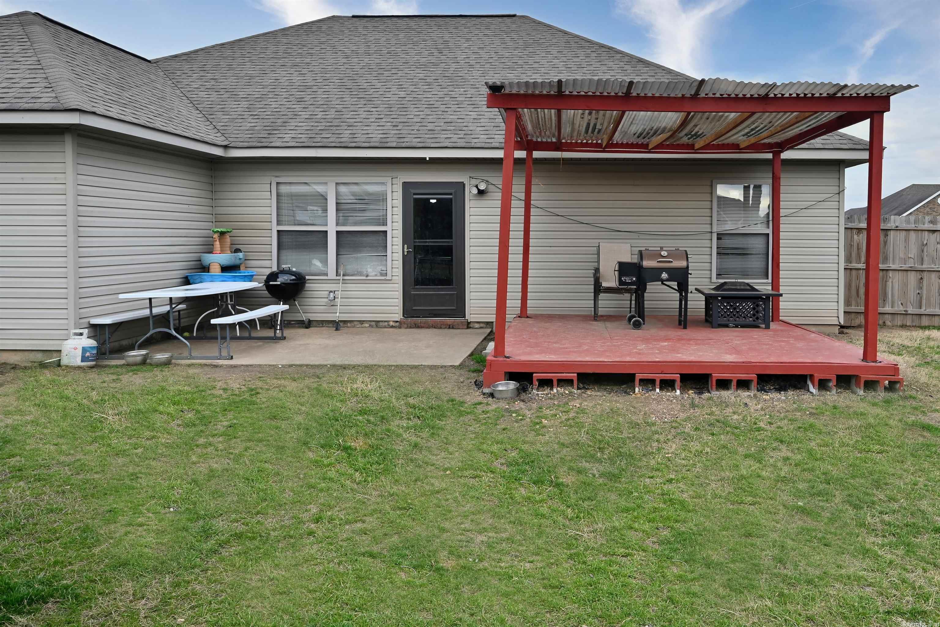 STONE LINKS ADDN - Residential