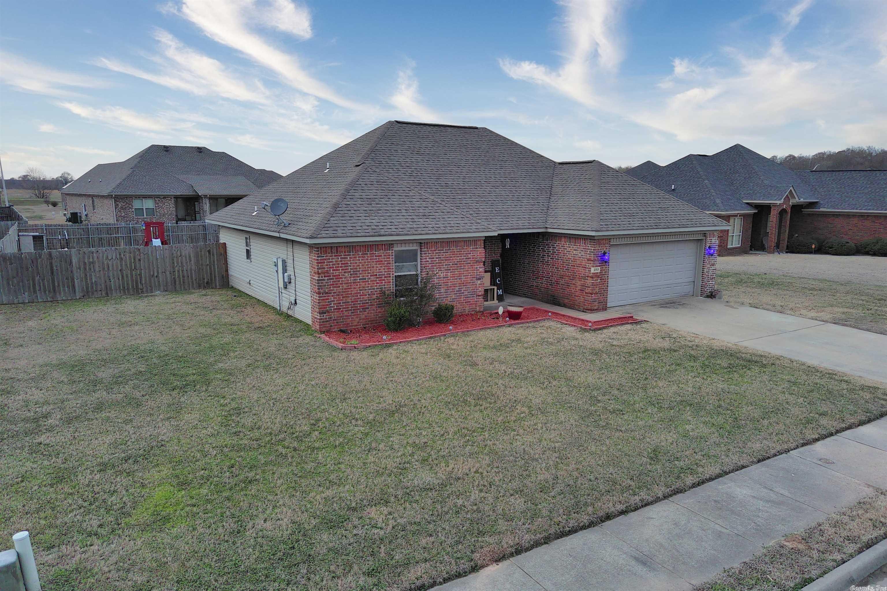 STONE LINKS ADDN - Residential