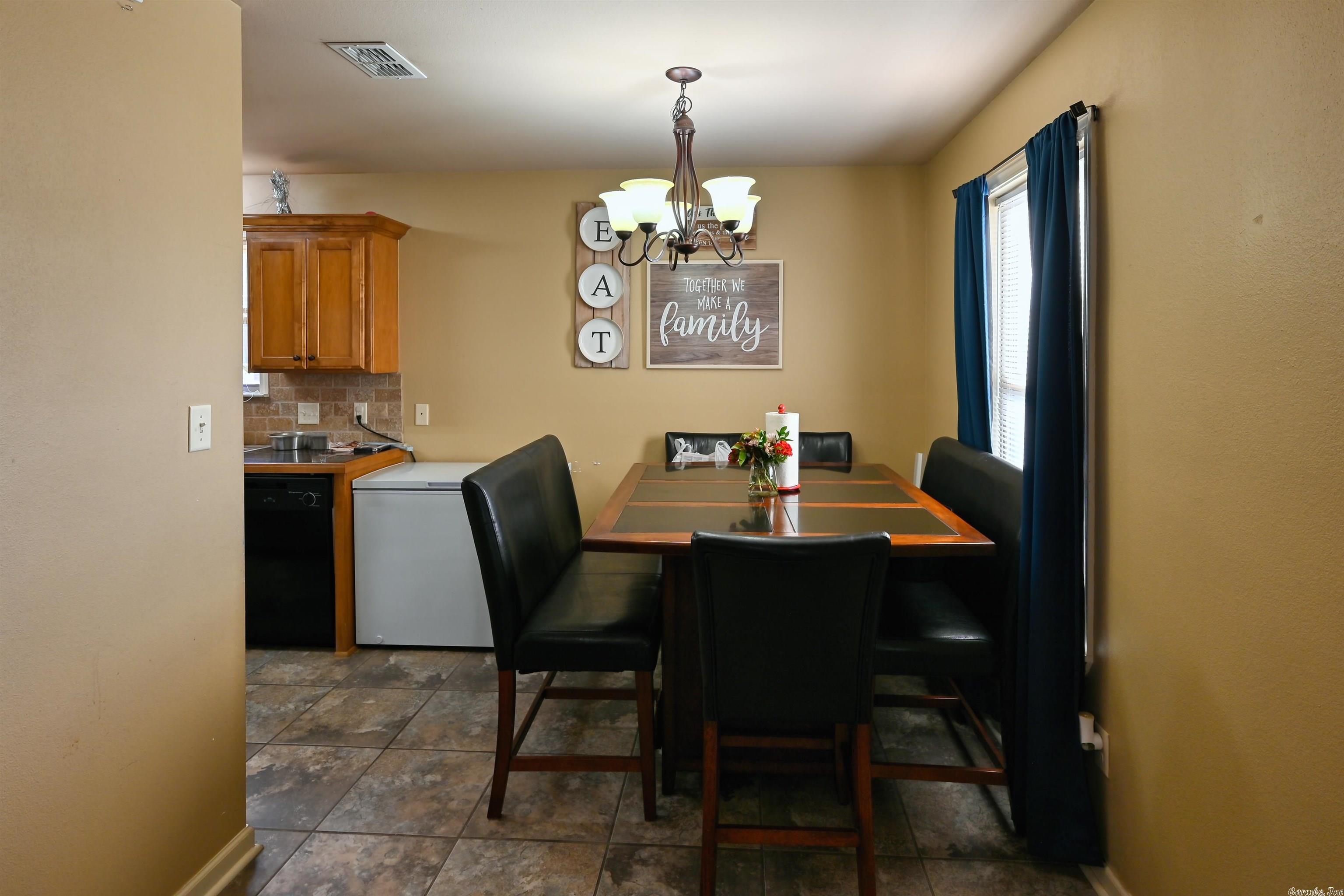 STONE LINKS ADDN - Residential