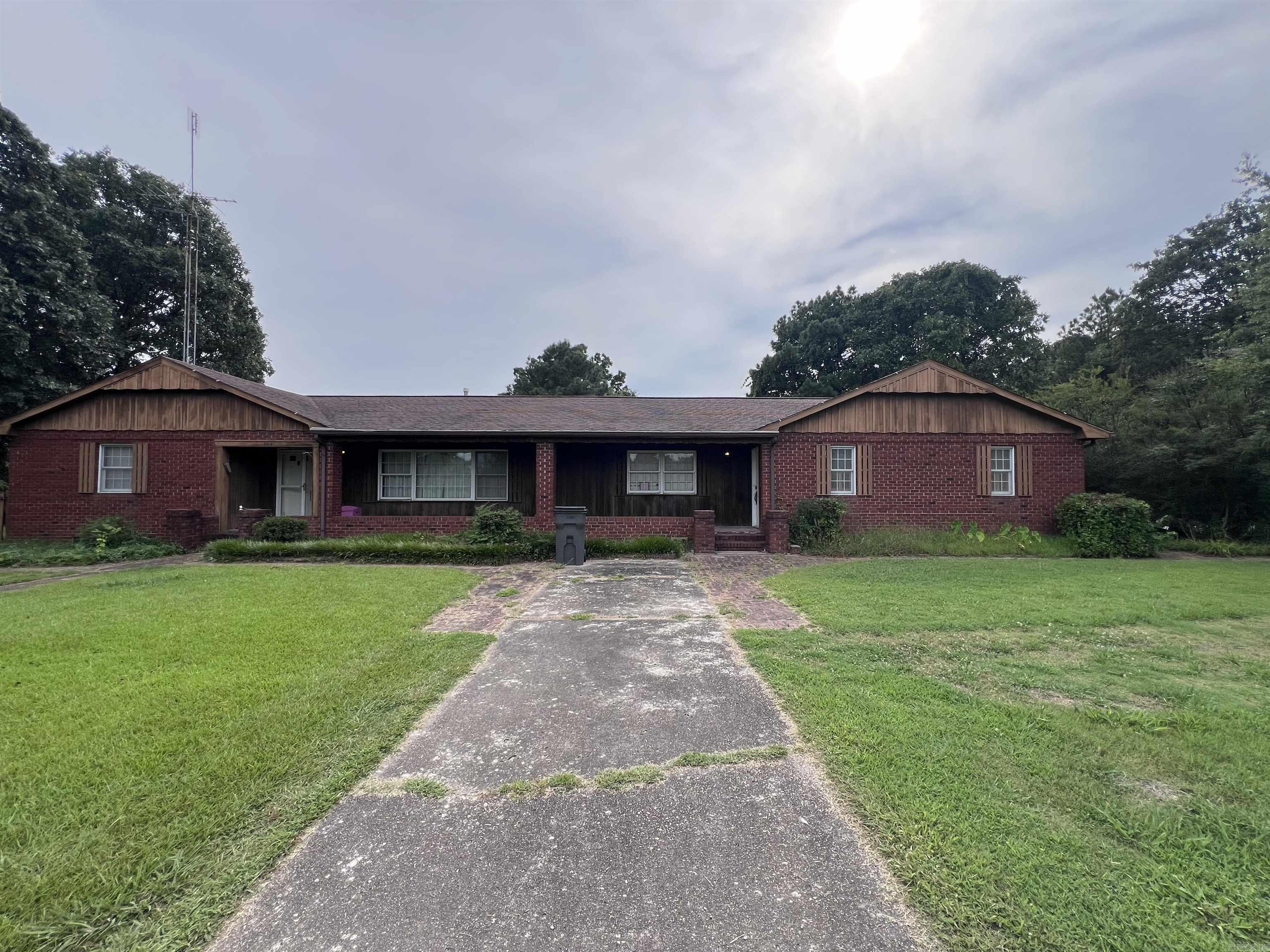 View Paragould, AR 72450 house