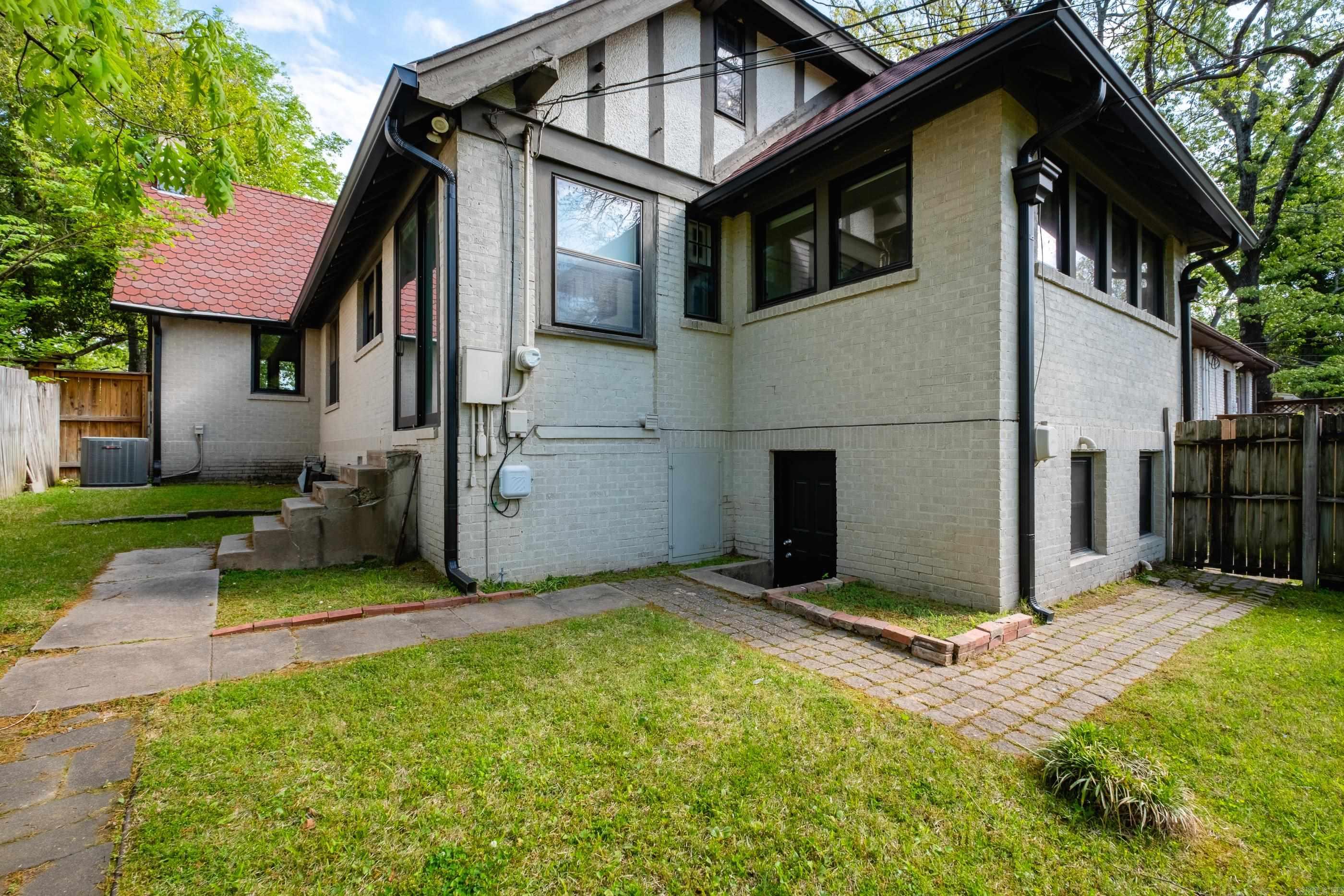 MCGEHEE - Residential