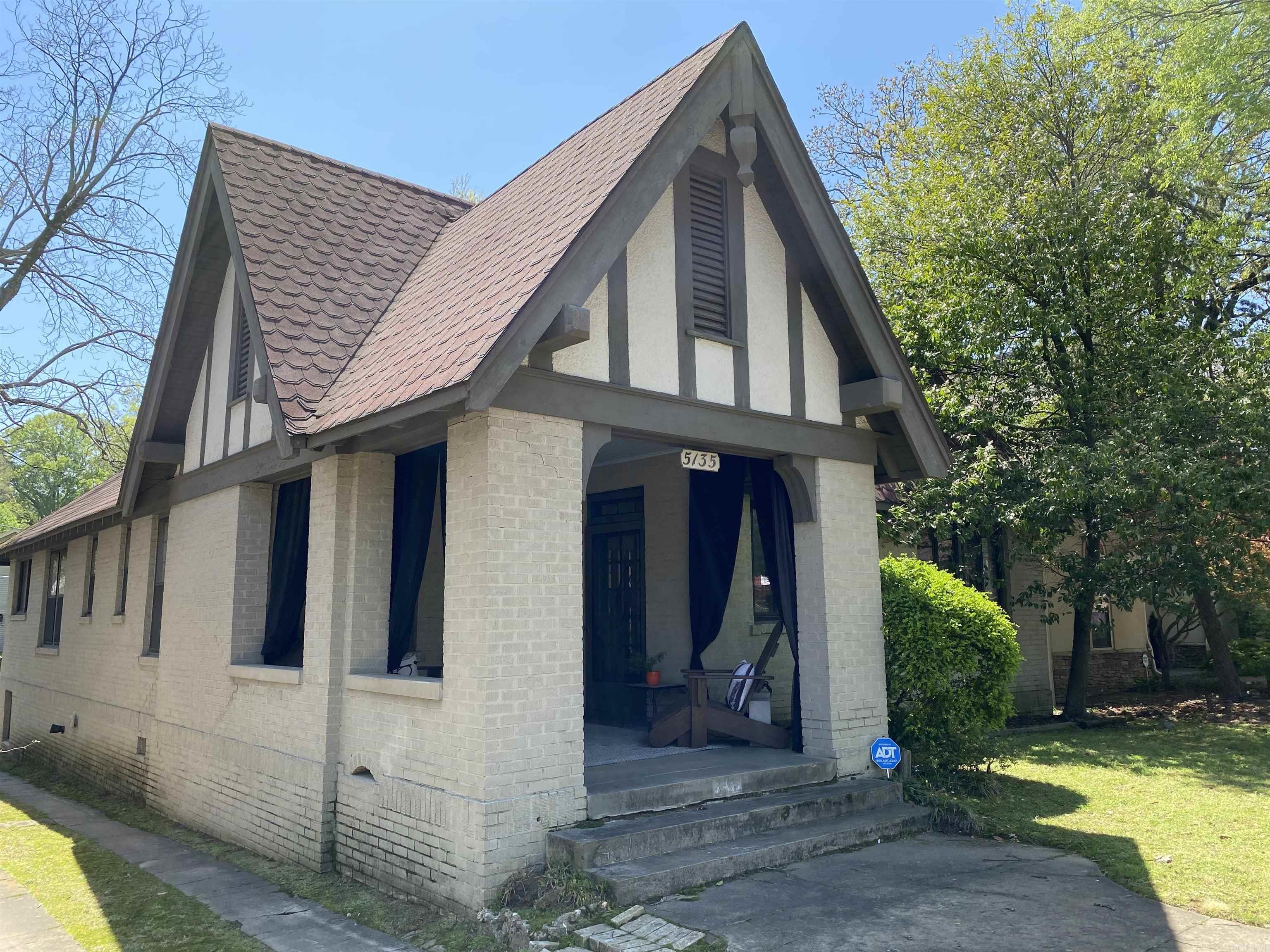 MCGEHEE - Residential