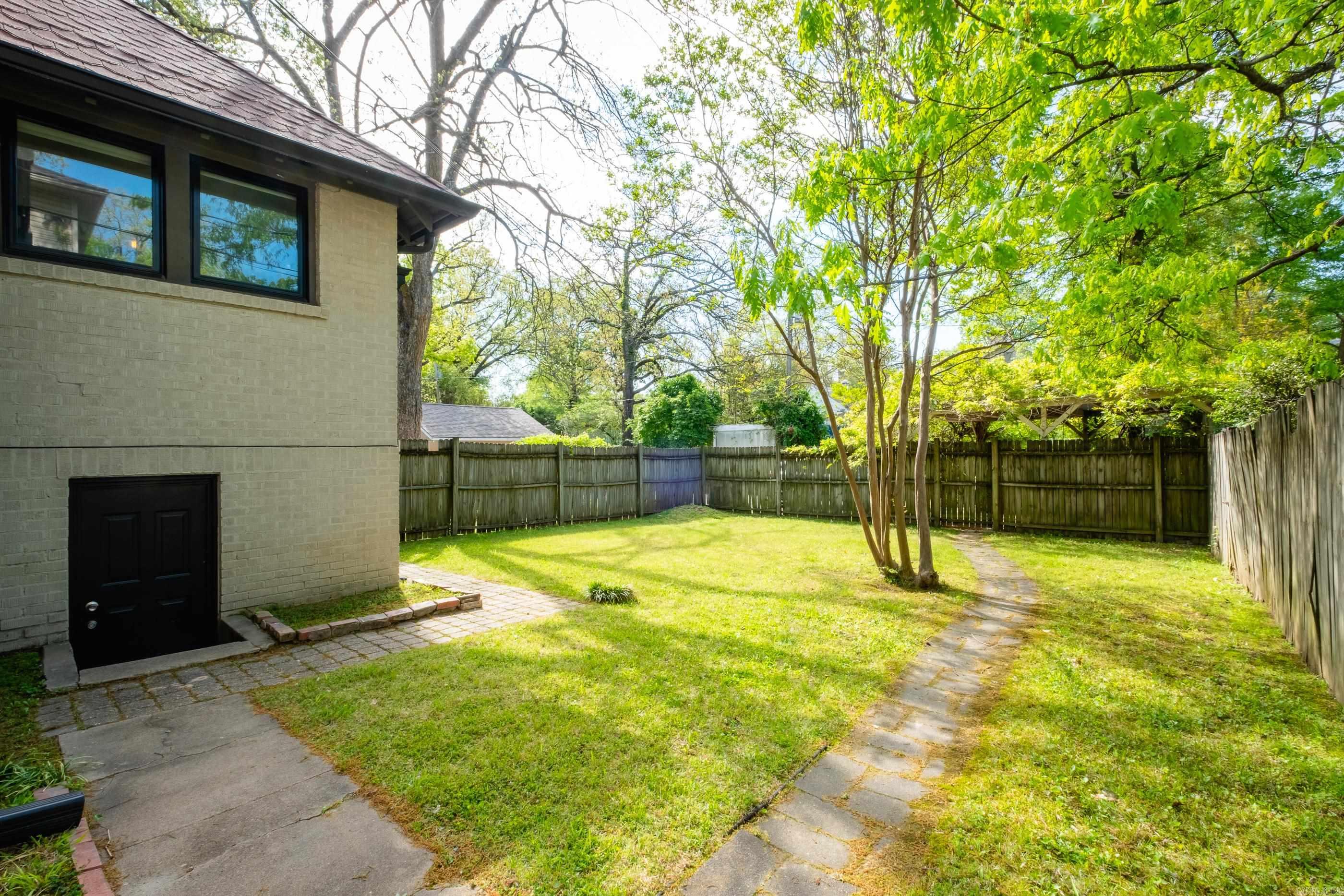 MCGEHEE - Residential