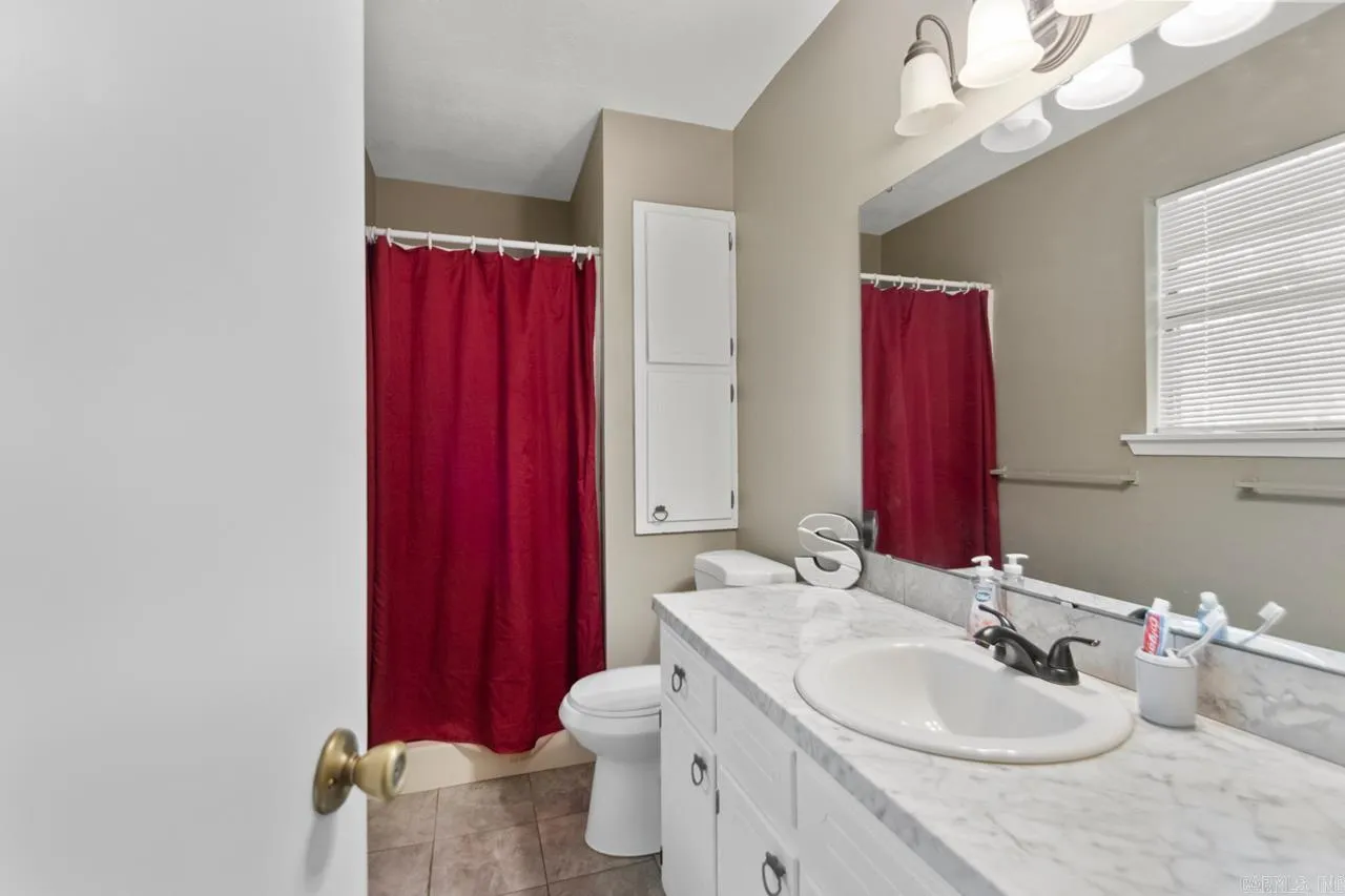 Conway, Arkansas 72032, United States, 3 Bedrooms Bedrooms, ,2 BathroomsBathrooms,Residential,Active,177916