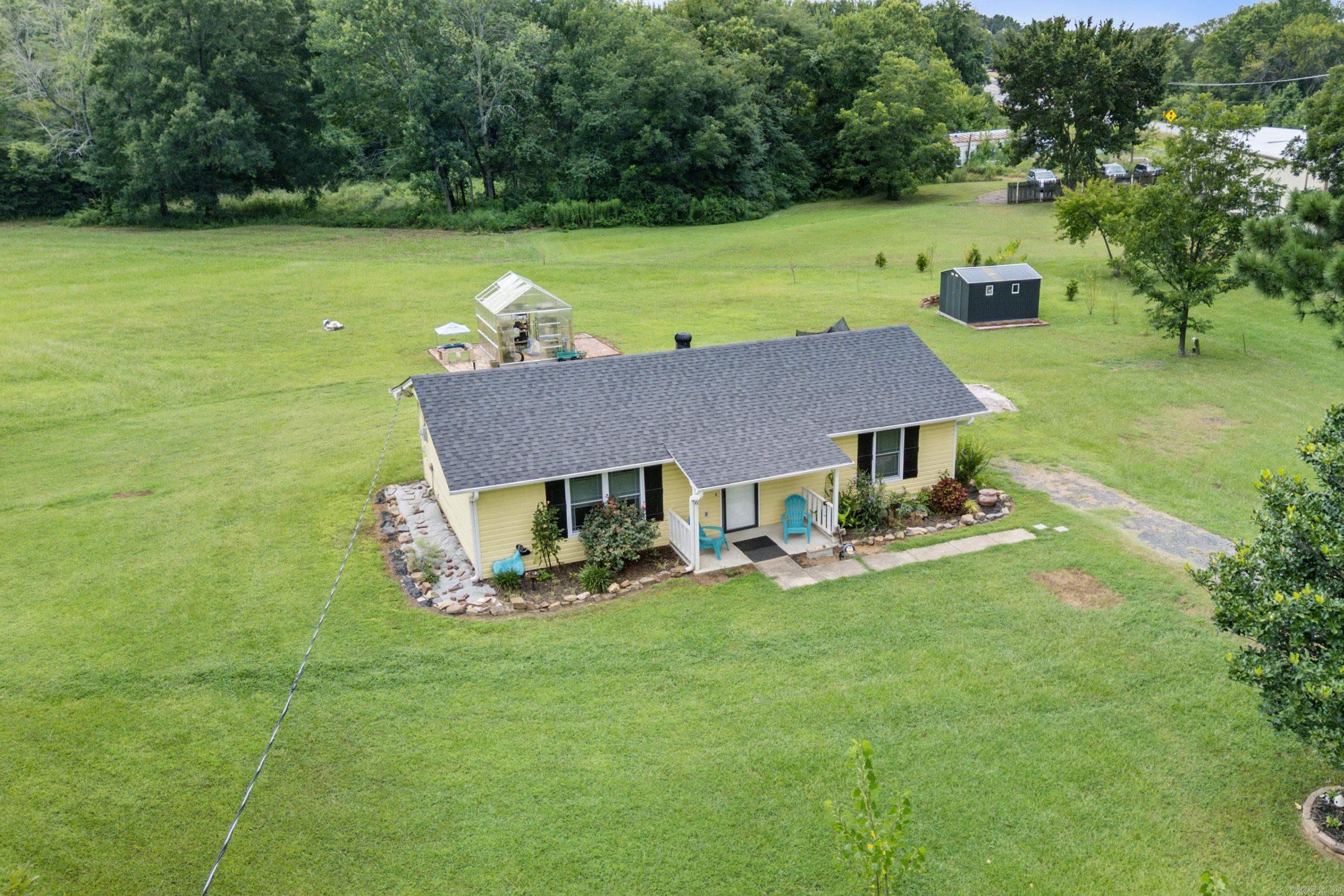 LIBERTY CREEK EST - Residential