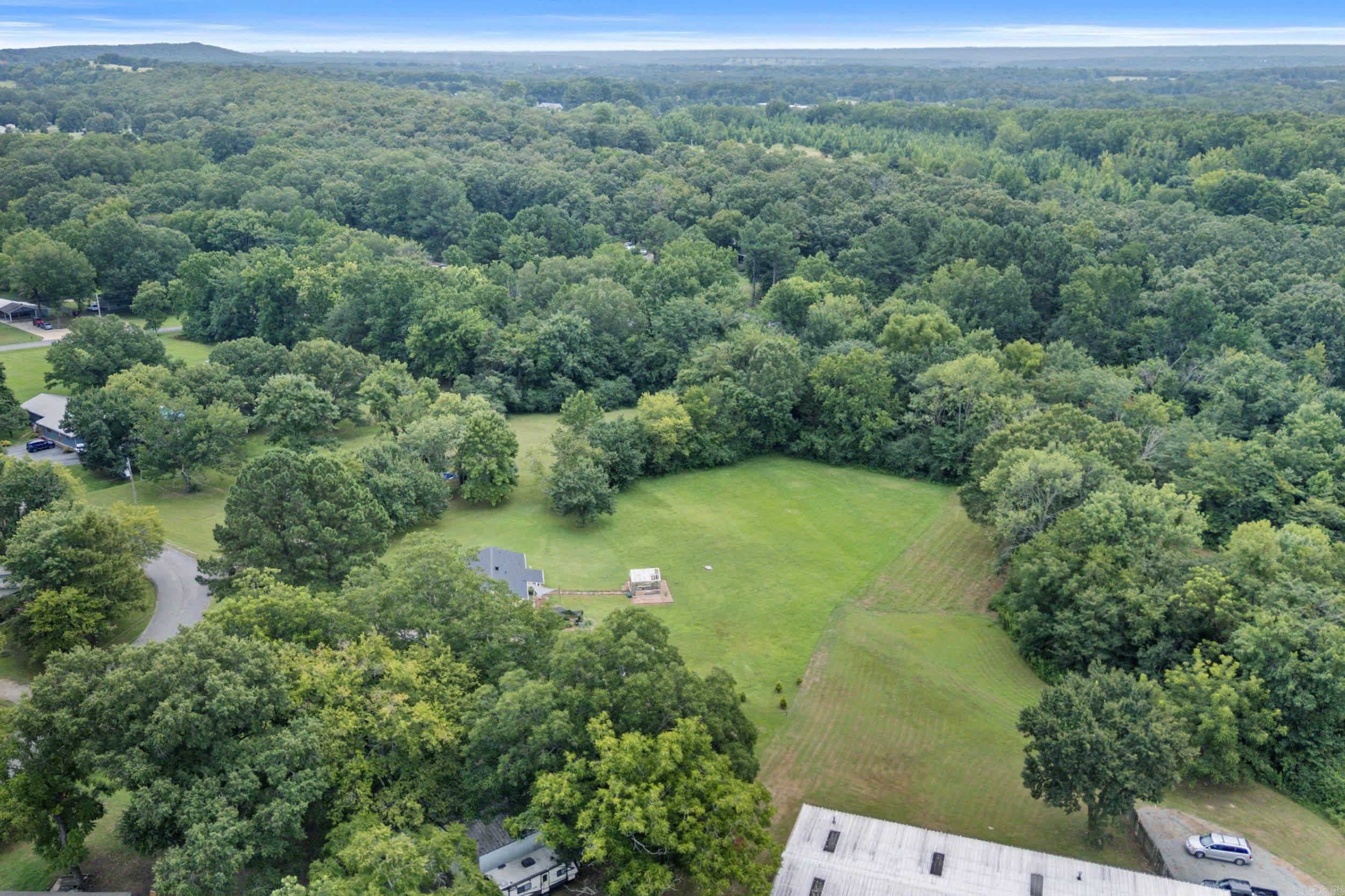 LIBERTY CREEK EST - Residential