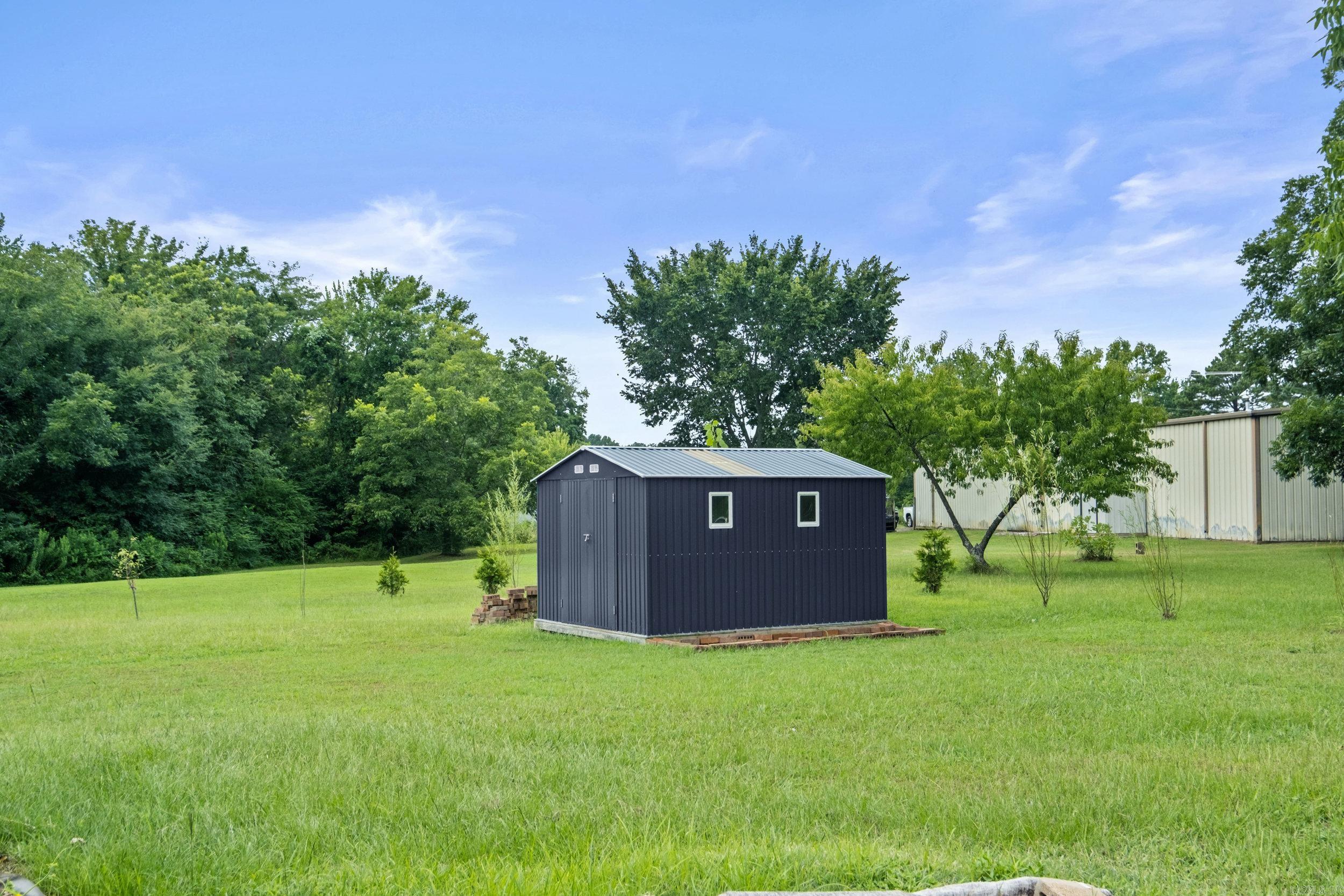 LIBERTY CREEK EST - Residential