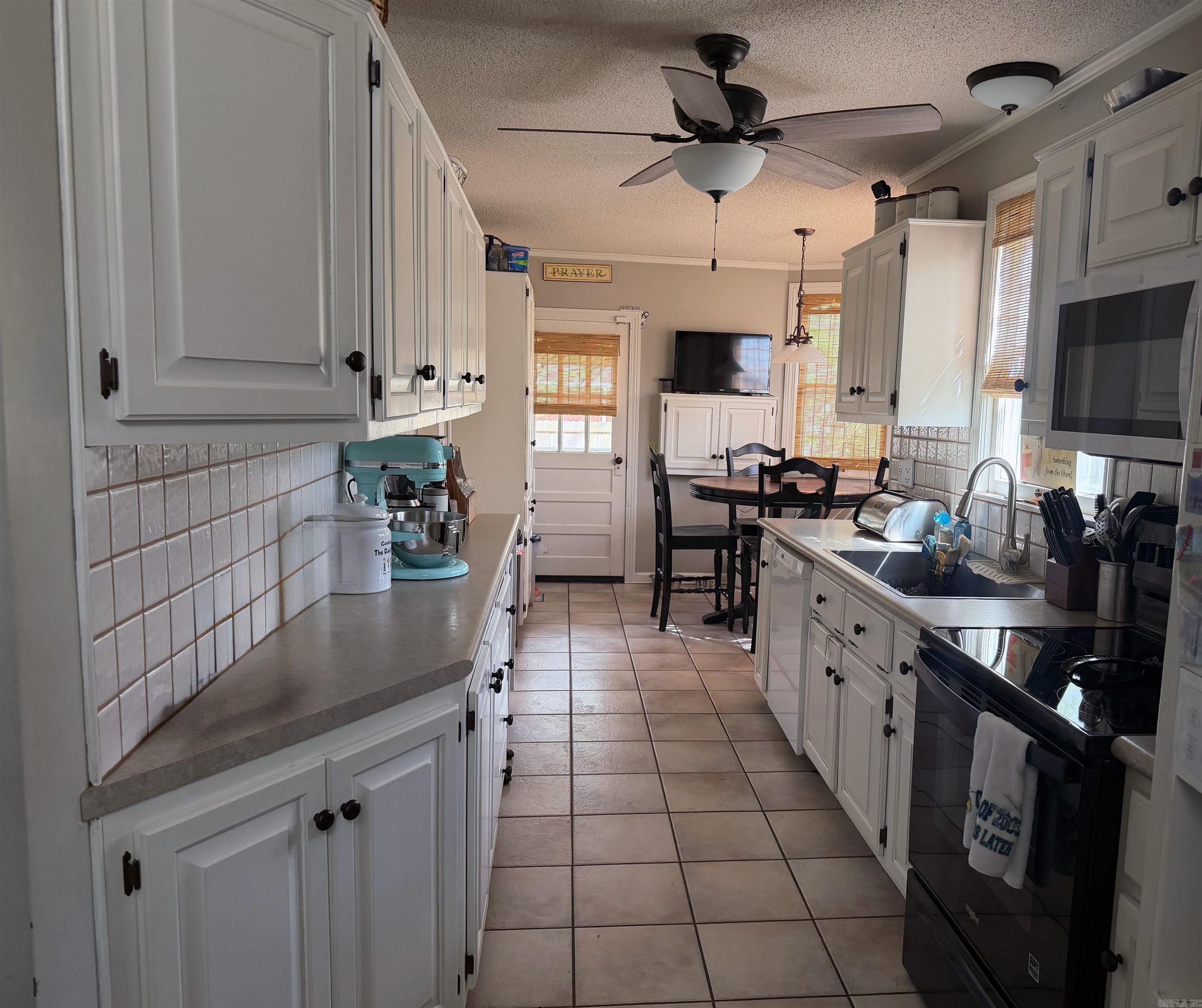 ROBERTSONS ADD - Residential