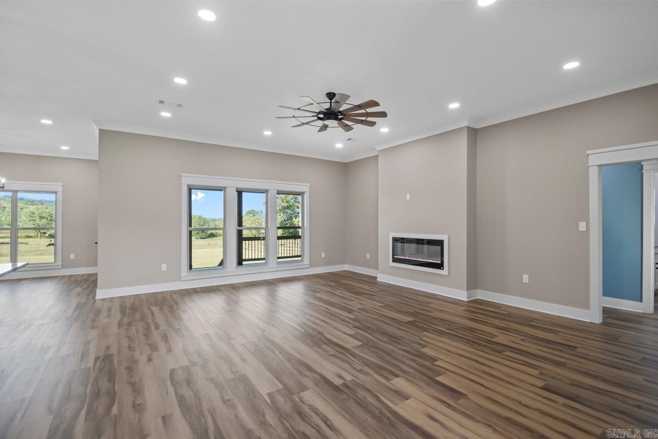 REPUBLICAN VALLEY ESTATES - Residential