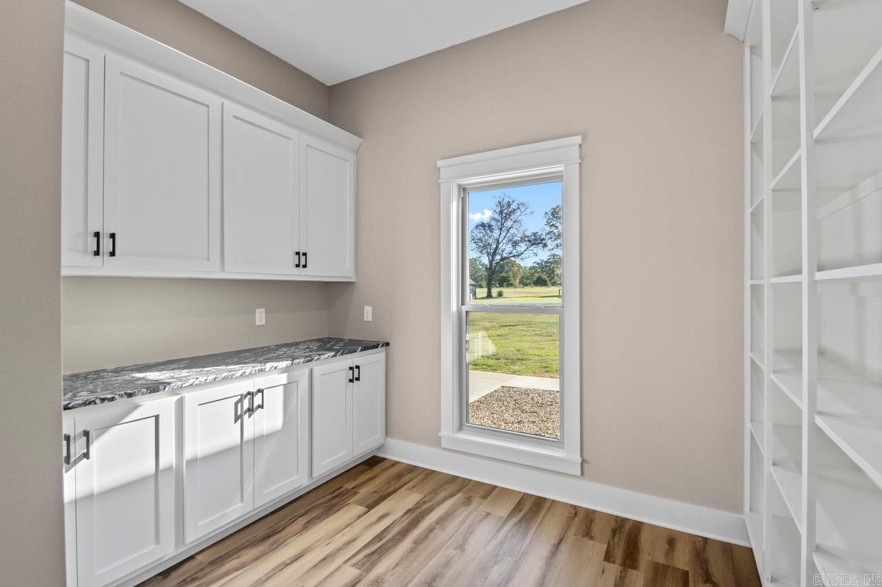 REPUBLICAN VALLEY ESTATES - Residential