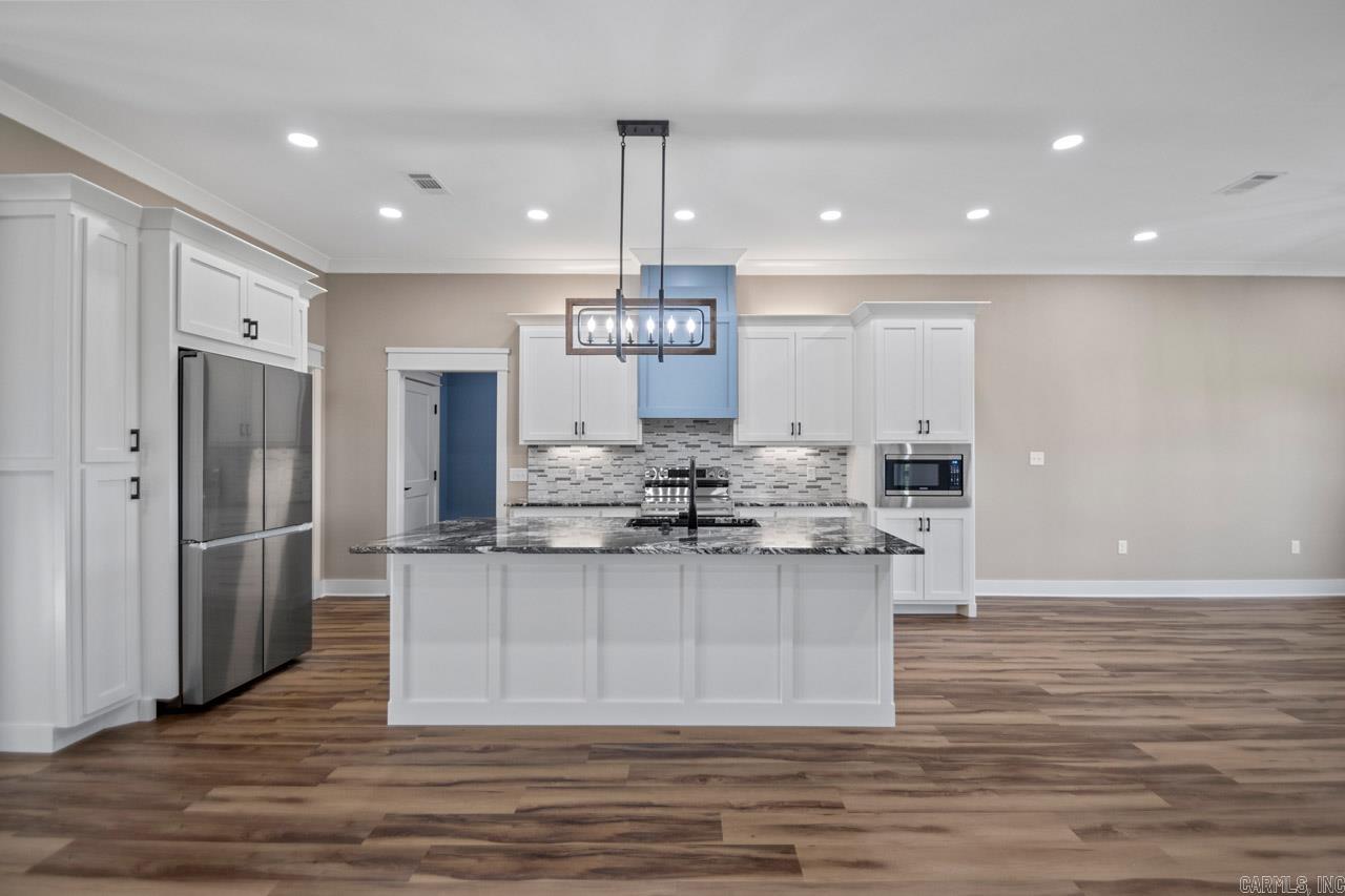 REPUBLICAN VALLEY ESTATES - Residential