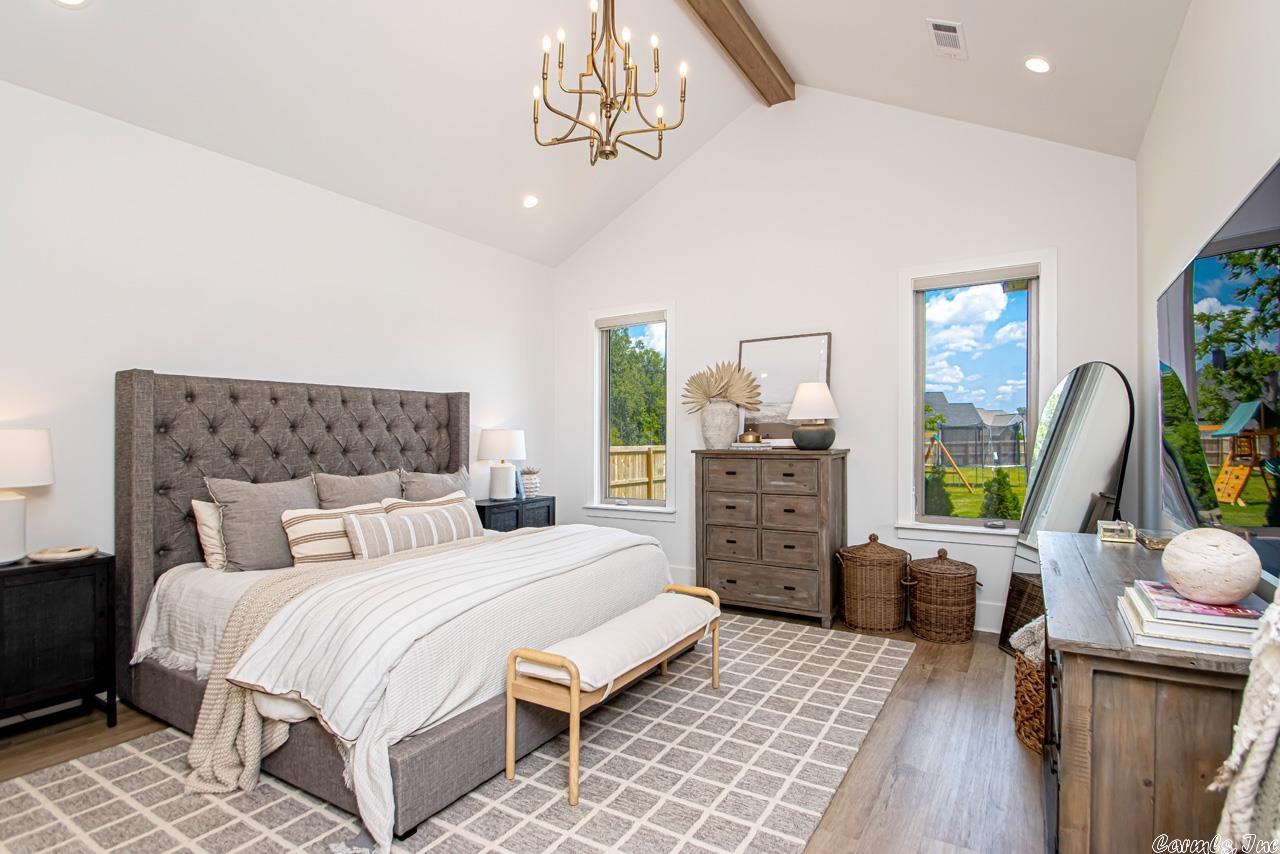 THE POINTE HURRICANE ESTATES - Residential